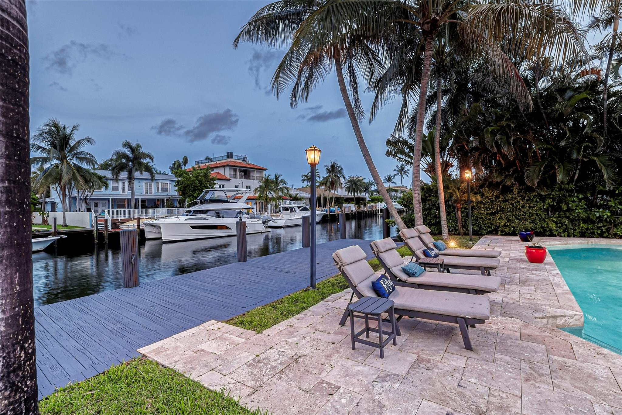 616 Riviera Isle, Fort Lauderdale FL 33308