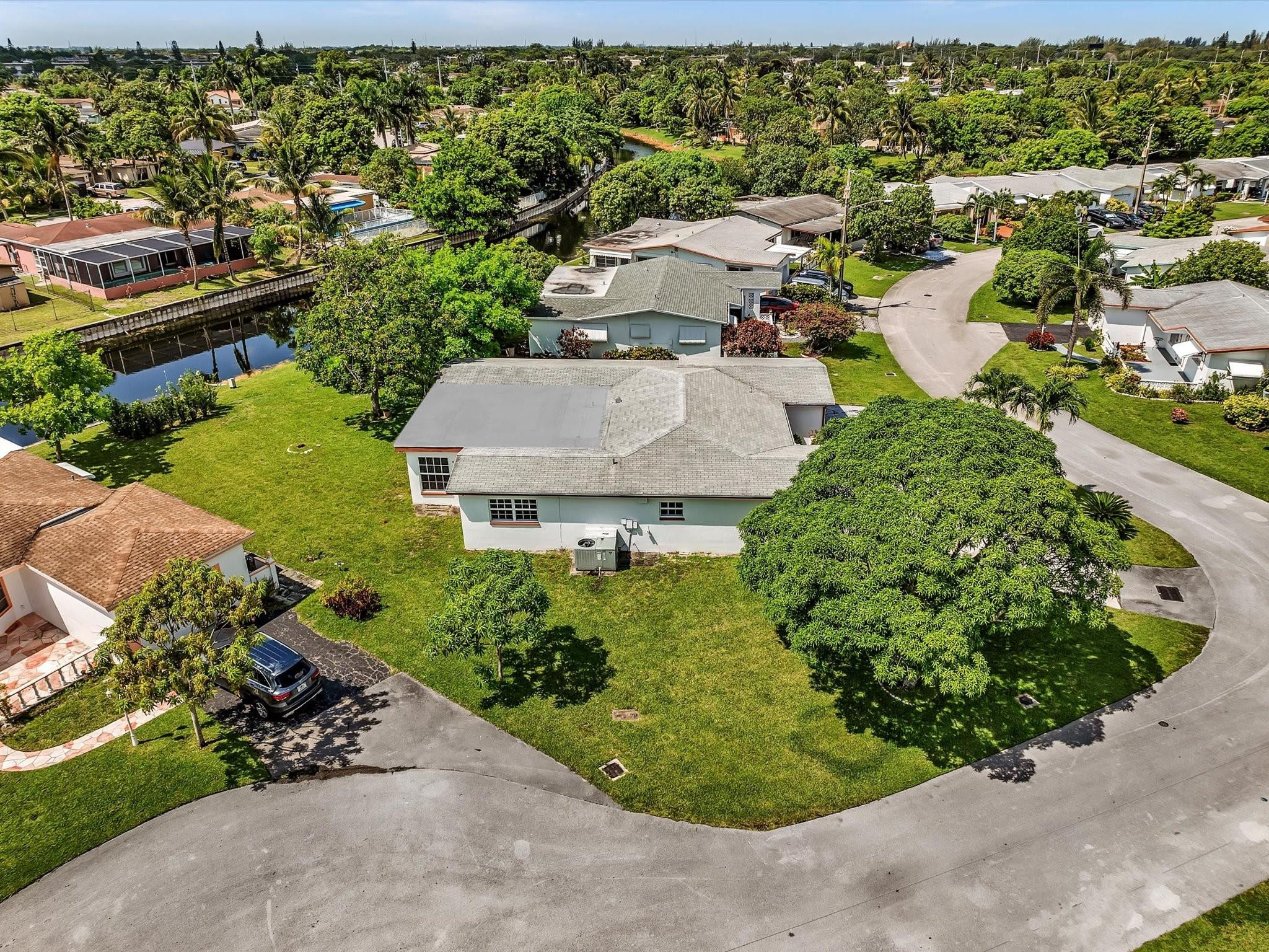 4220 NW 49th, Lauderdale Lakes FL 33319