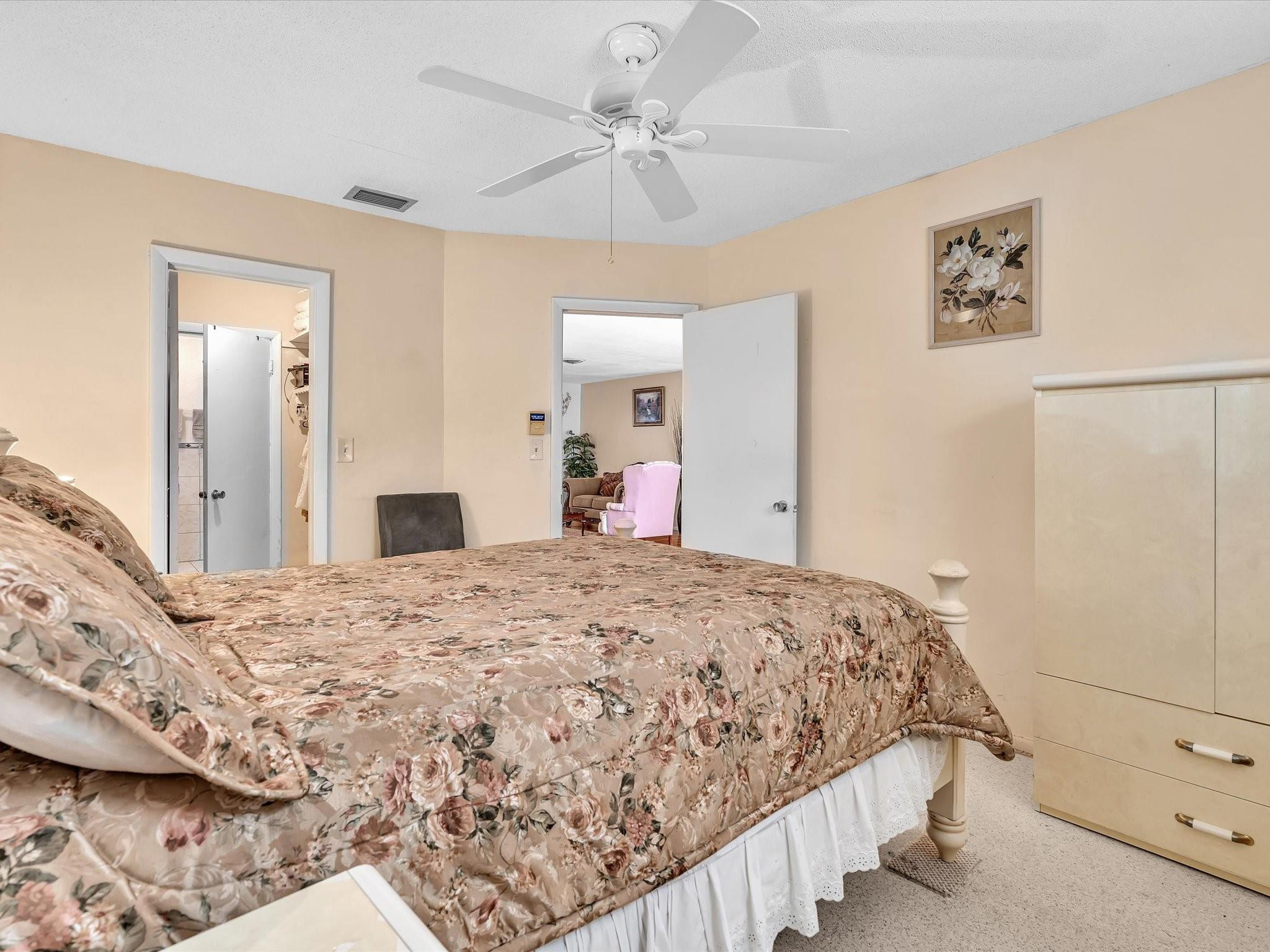4220 NW 49th, Lauderdale Lakes FL 33319