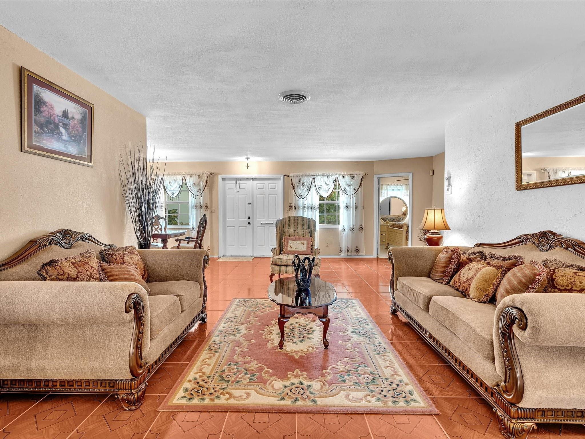 4220 NW 49th, Lauderdale Lakes FL 33319