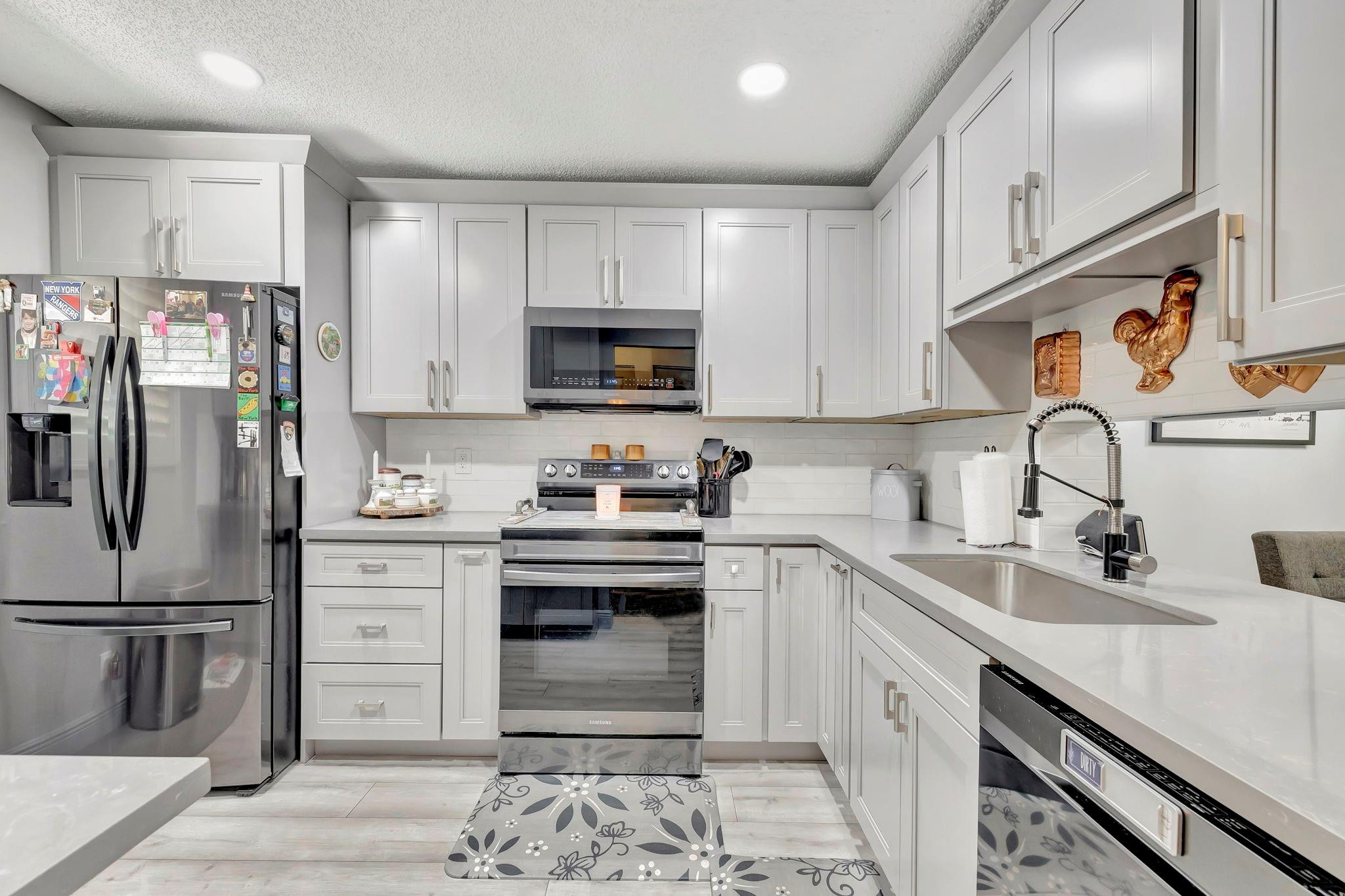 8799 Holly #202, Tamarac FL 33321
