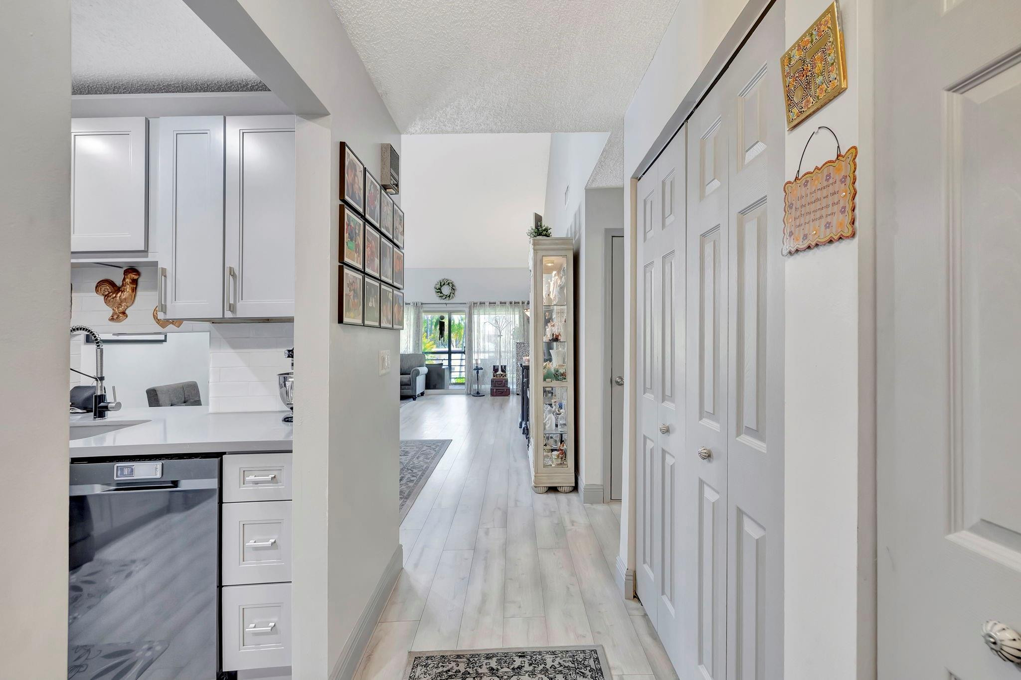 8799 Holly #202, Tamarac FL 33321