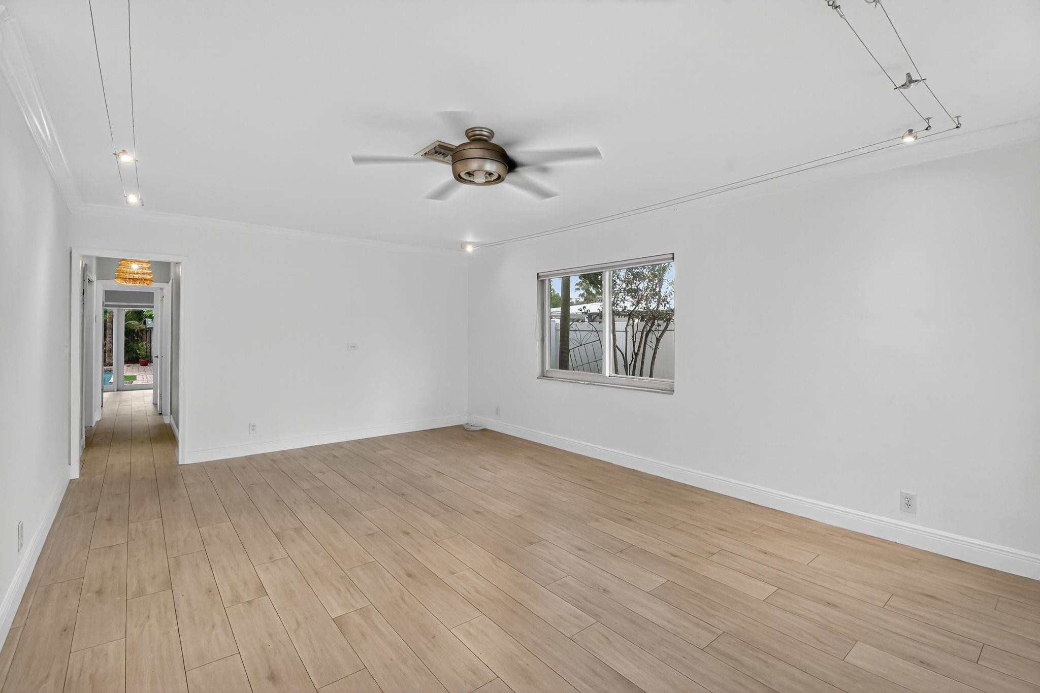 1606 NE 15th #1606, Fort Lauderdale FL 33305