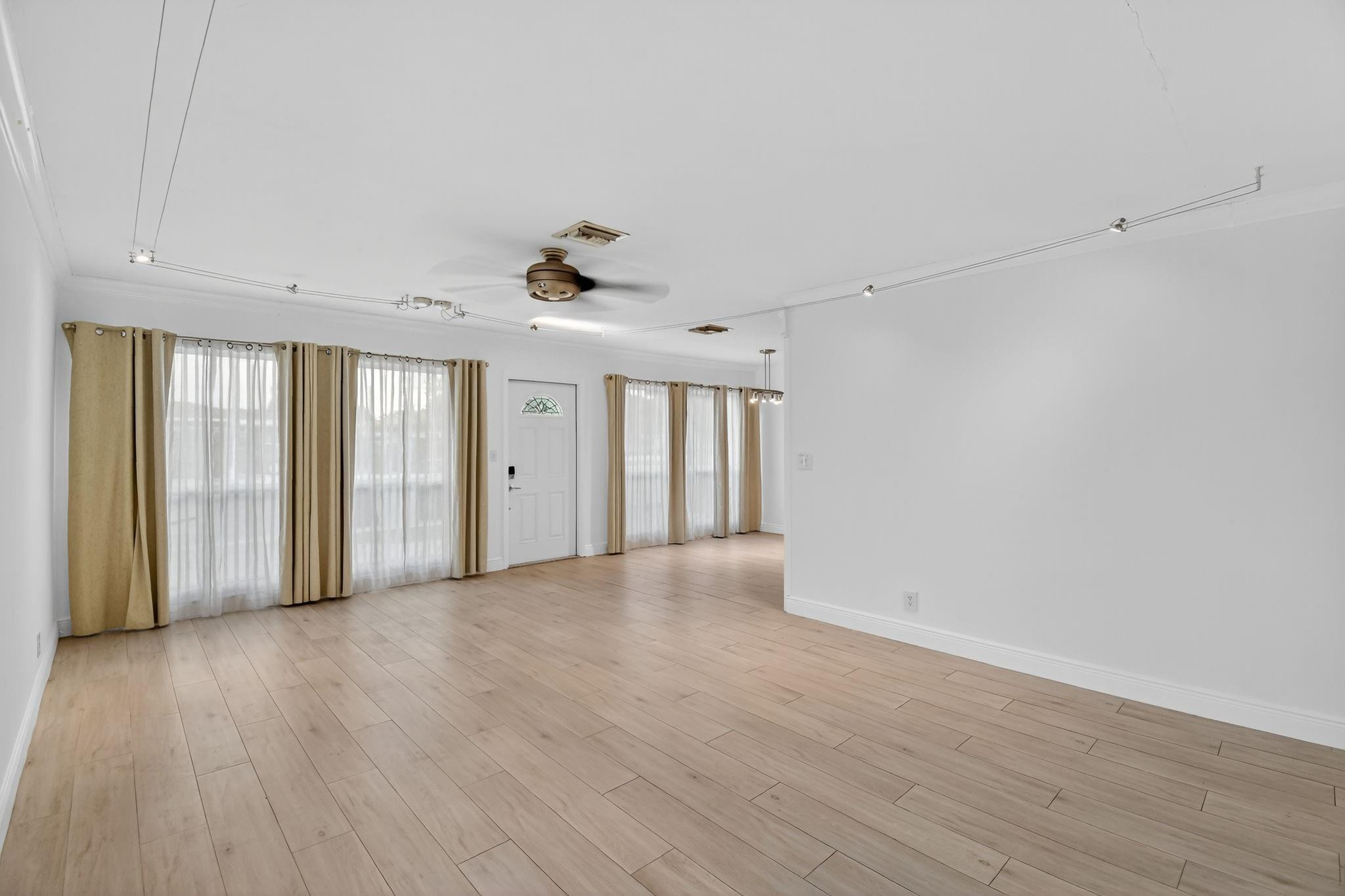 1606 NE 15th #1606, Fort Lauderdale FL 33305