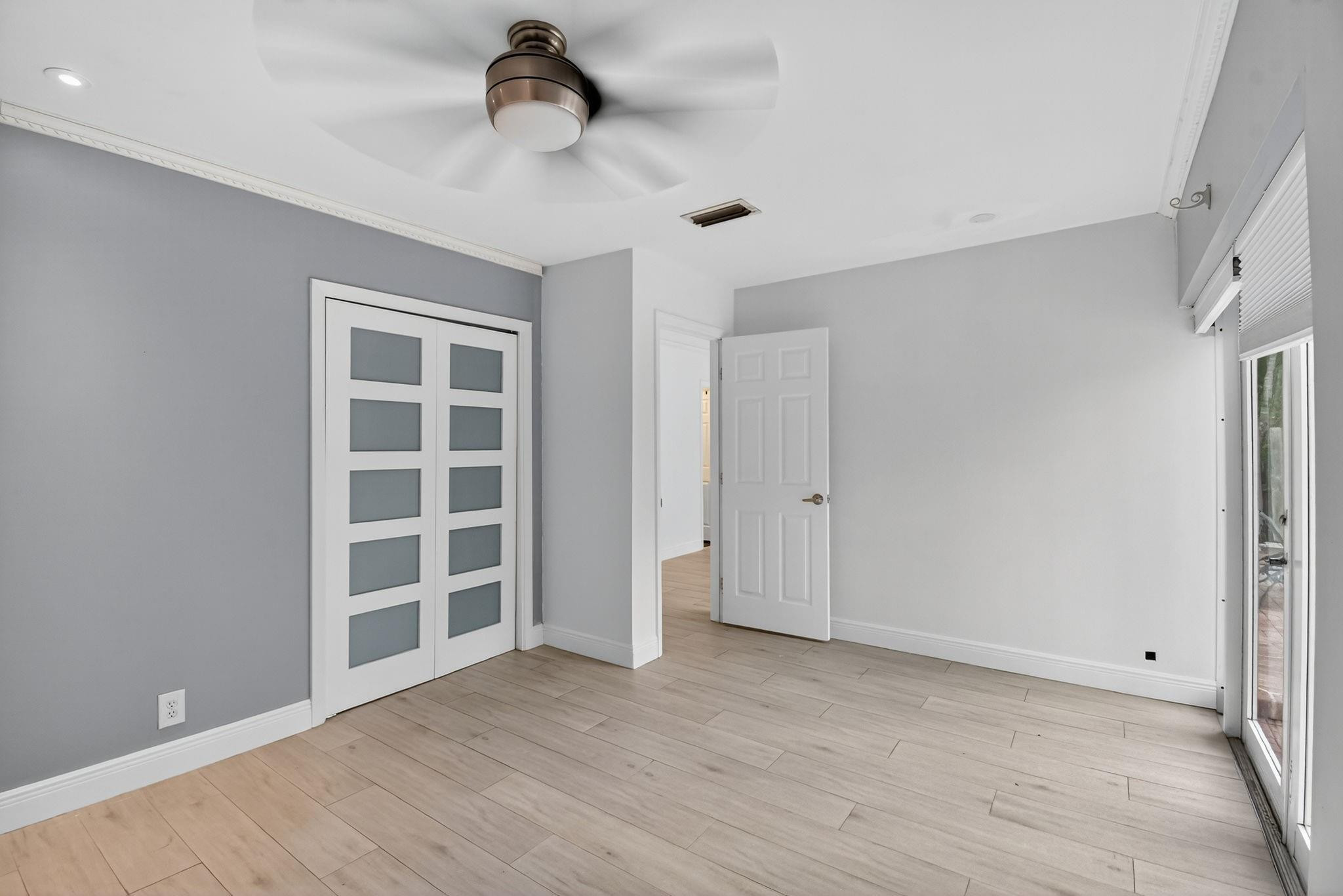 1606 NE 15th #1606, Fort Lauderdale FL 33305