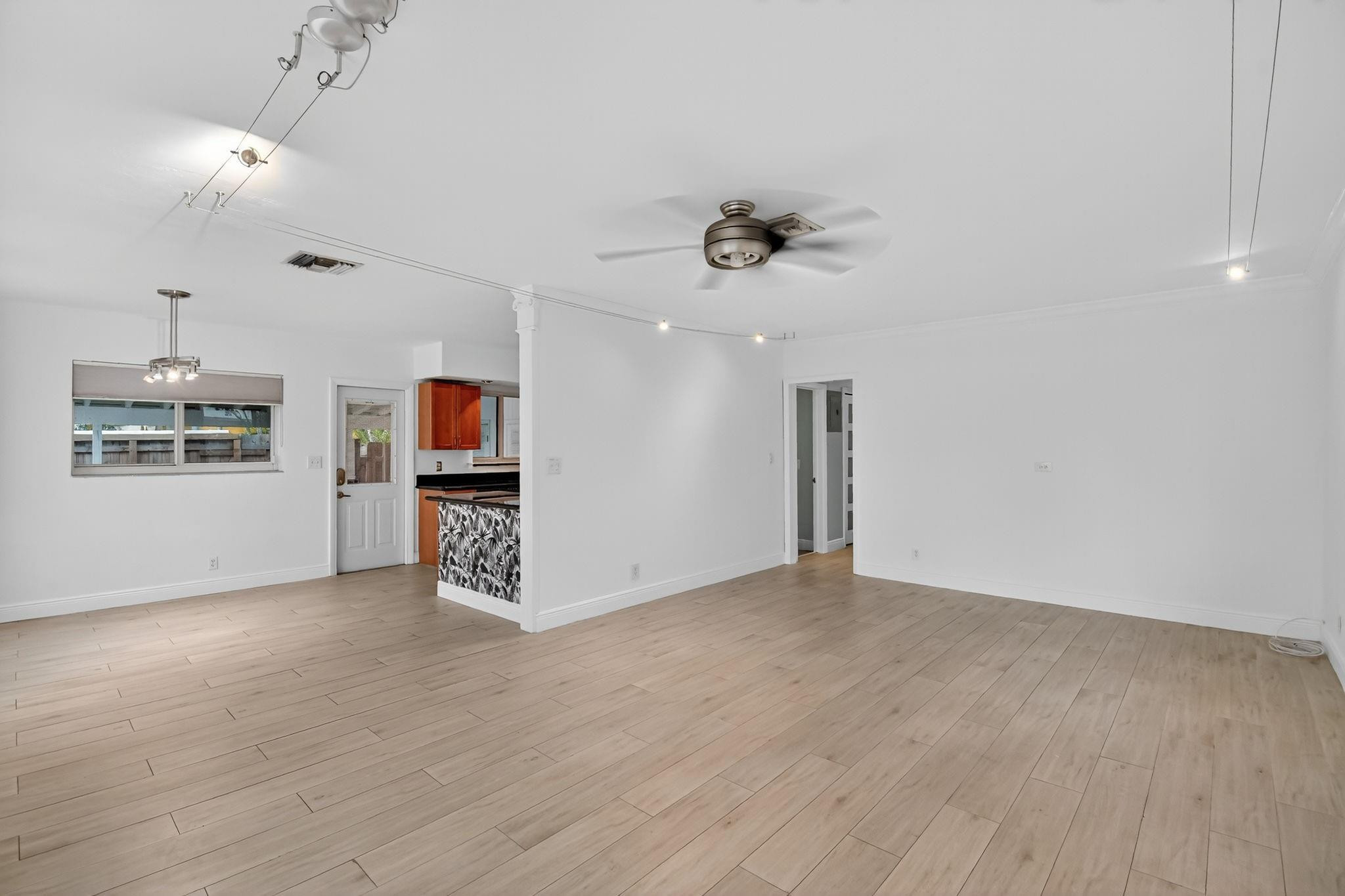 1606 NE 15th #1606, Fort Lauderdale FL 33305