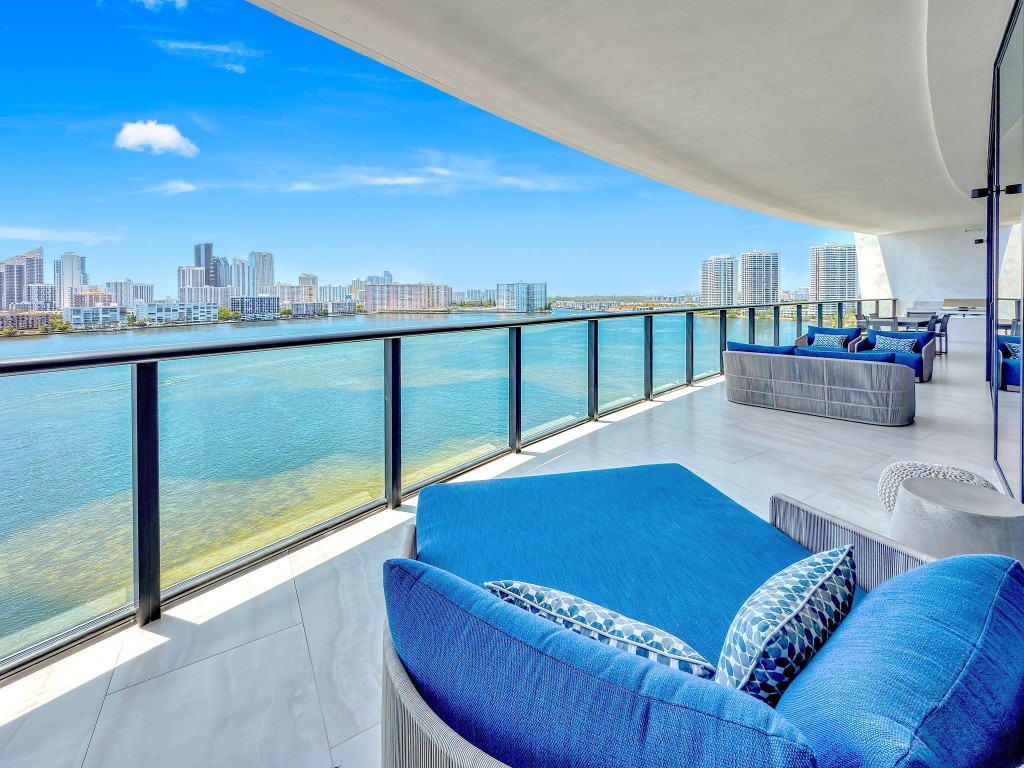 5000 Island Estates #904, Aventura FL 33160