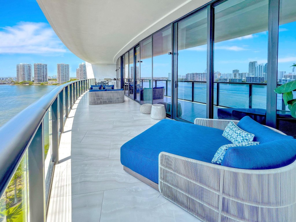 5000 Island Estates #904, Aventura FL 33160
