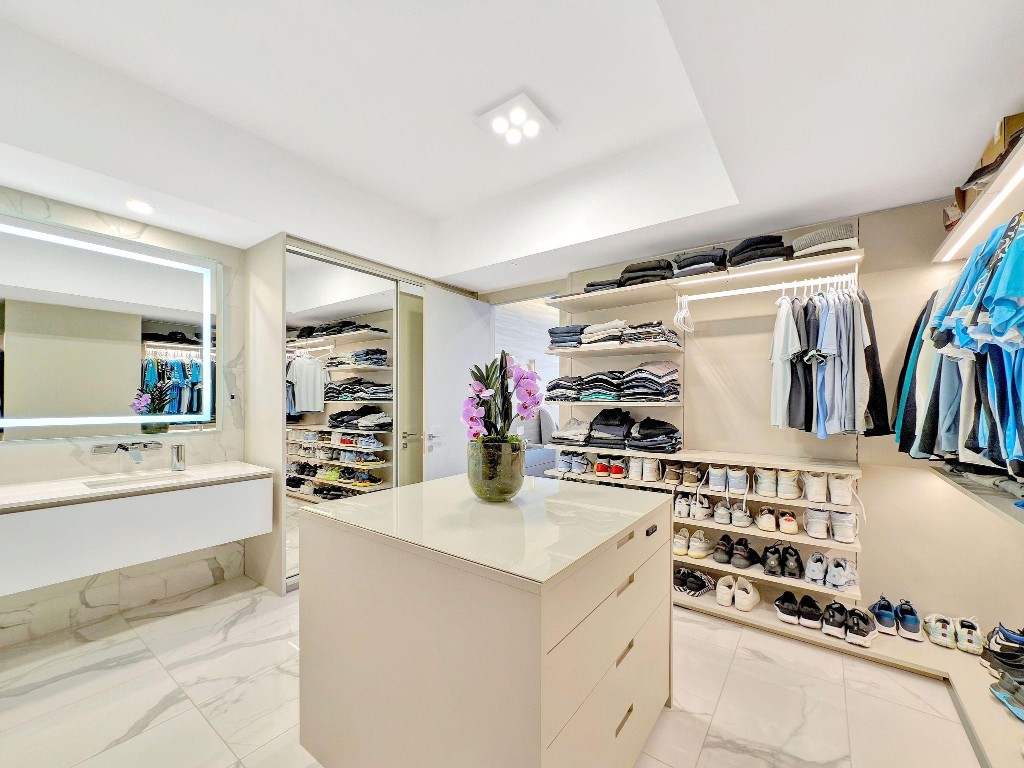5000 Island Estates #904, Aventura FL 33160