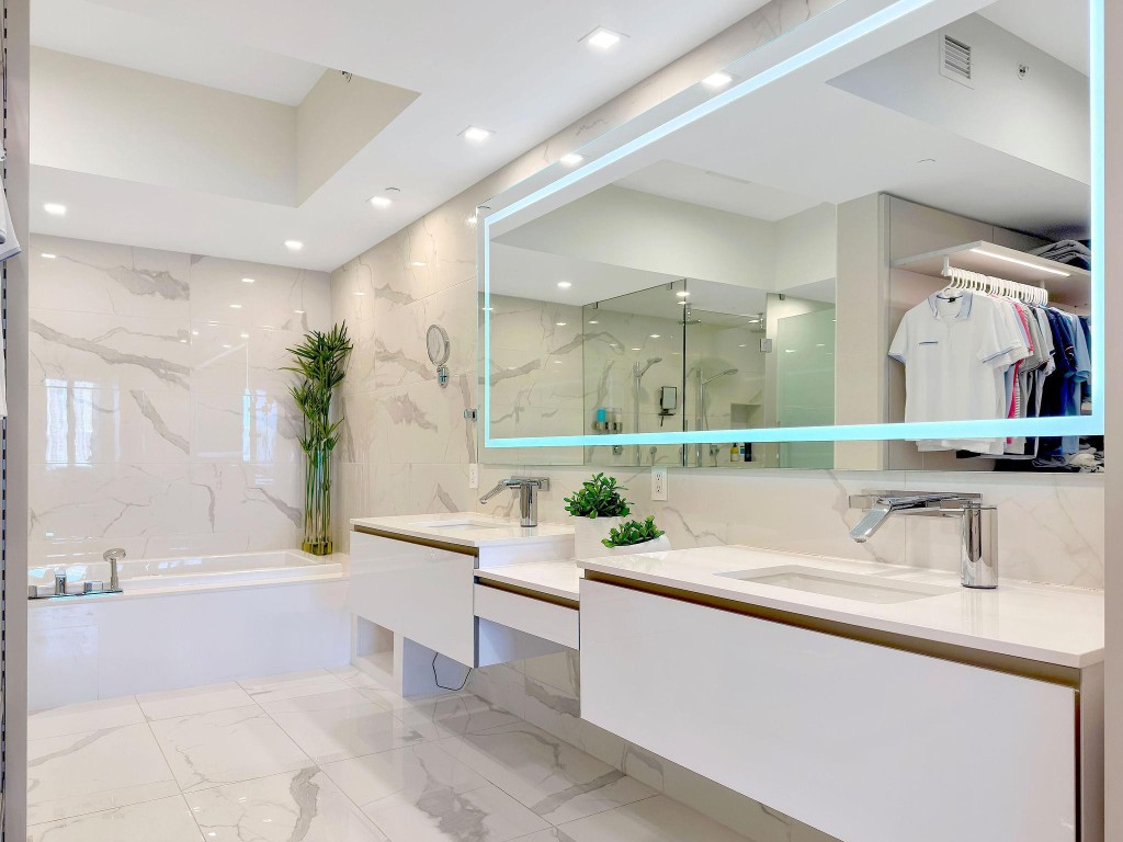 5000 Island Estates #904, Aventura FL 33160