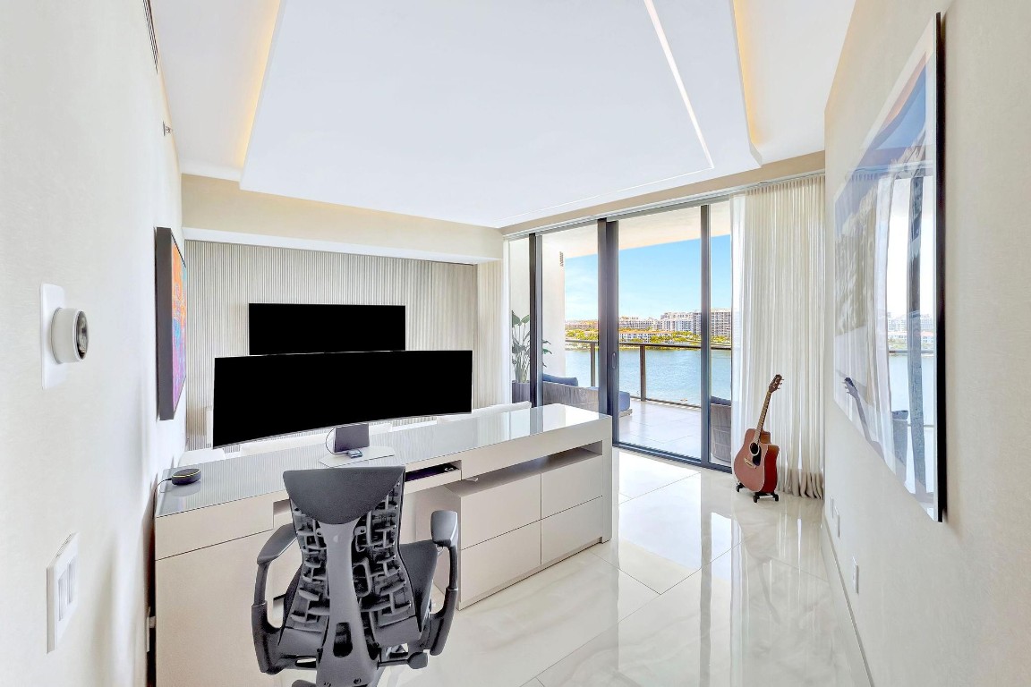 5000 Island Estates #904, Aventura FL 33160