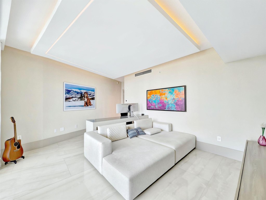 5000 Island Estates #904, Aventura FL 33160