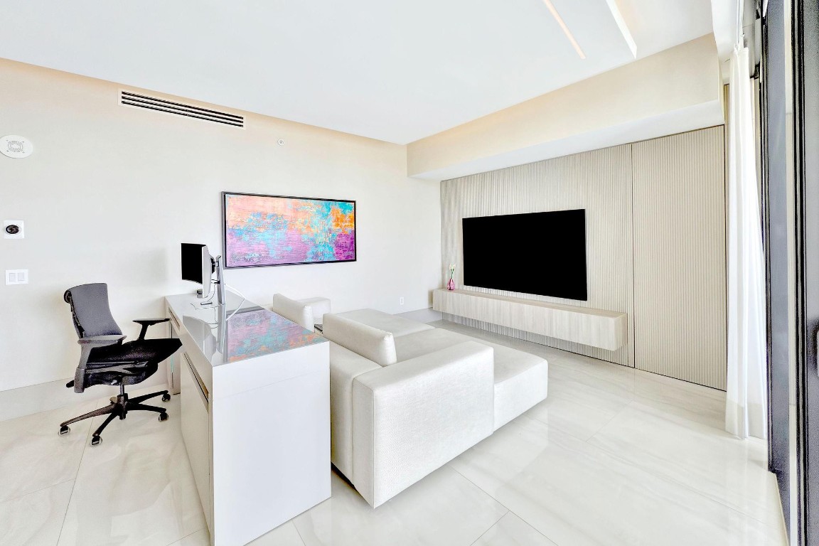 5000 Island Estates #904, Aventura FL 33160