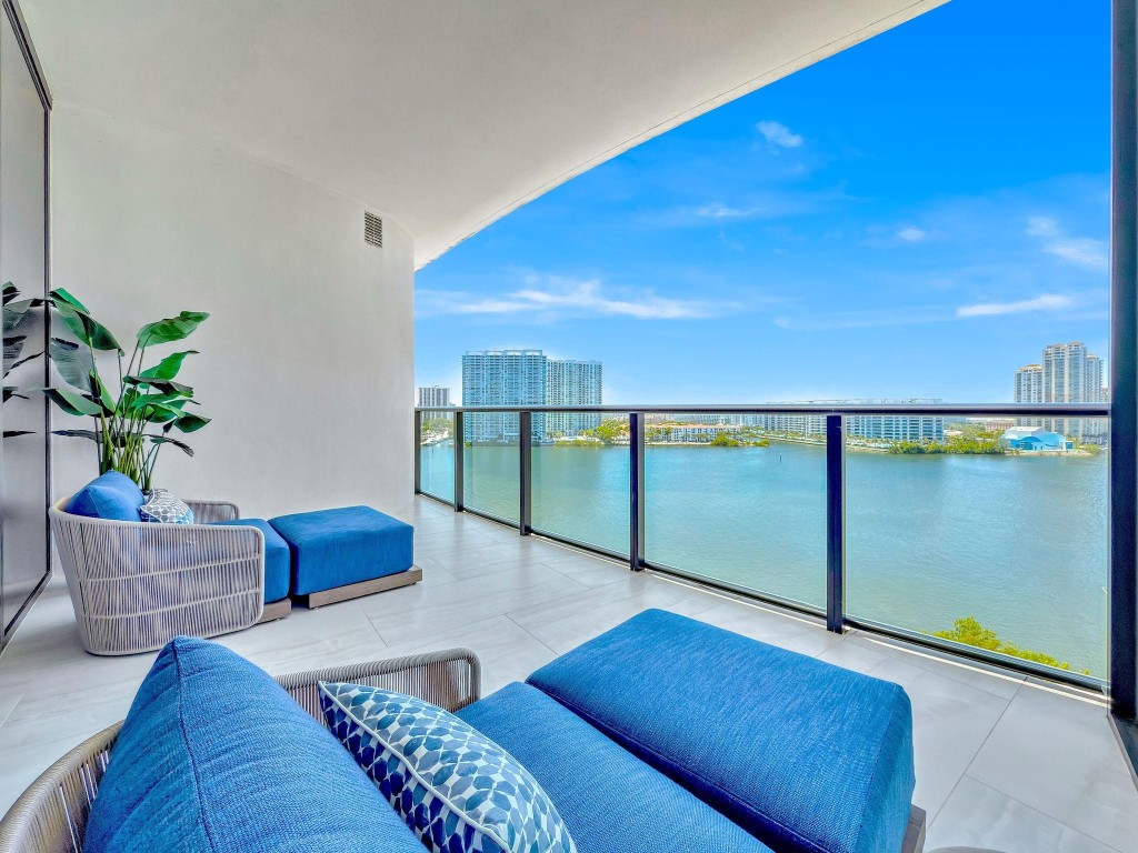 5000 Island Estates #904, Aventura FL 33160