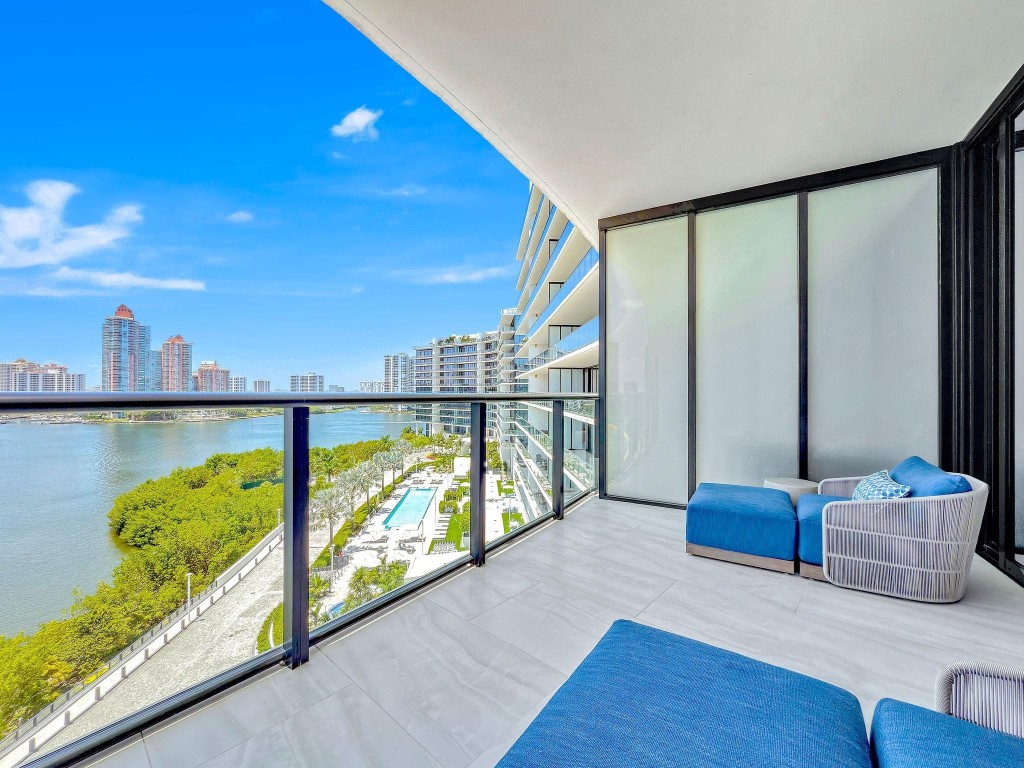 5000 Island Estates #904, Aventura FL 33160