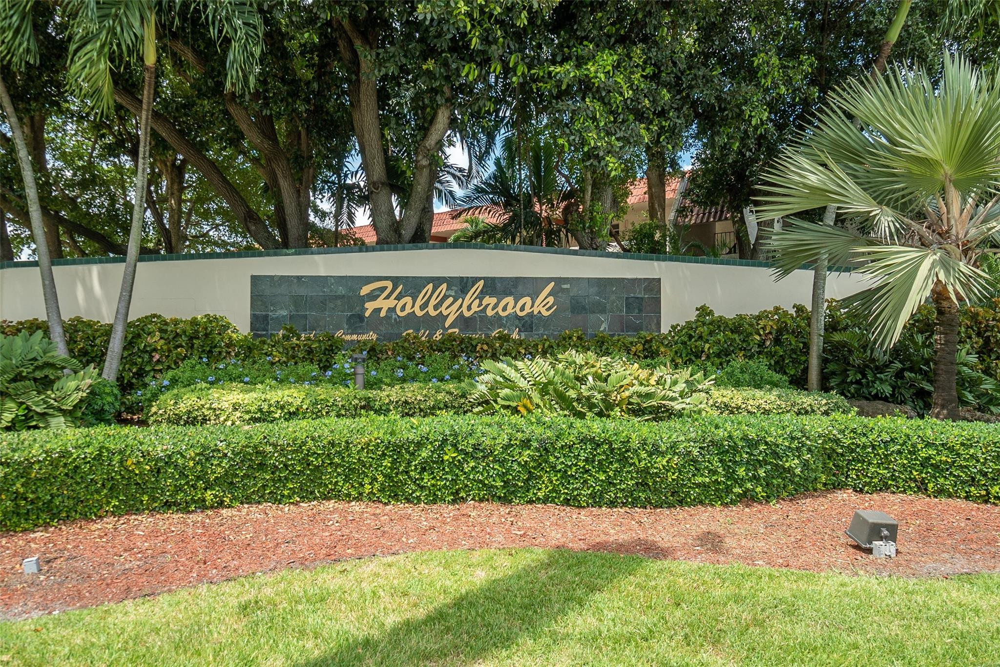 820 S Hollybrook #209, Pembroke Pines FL 33025