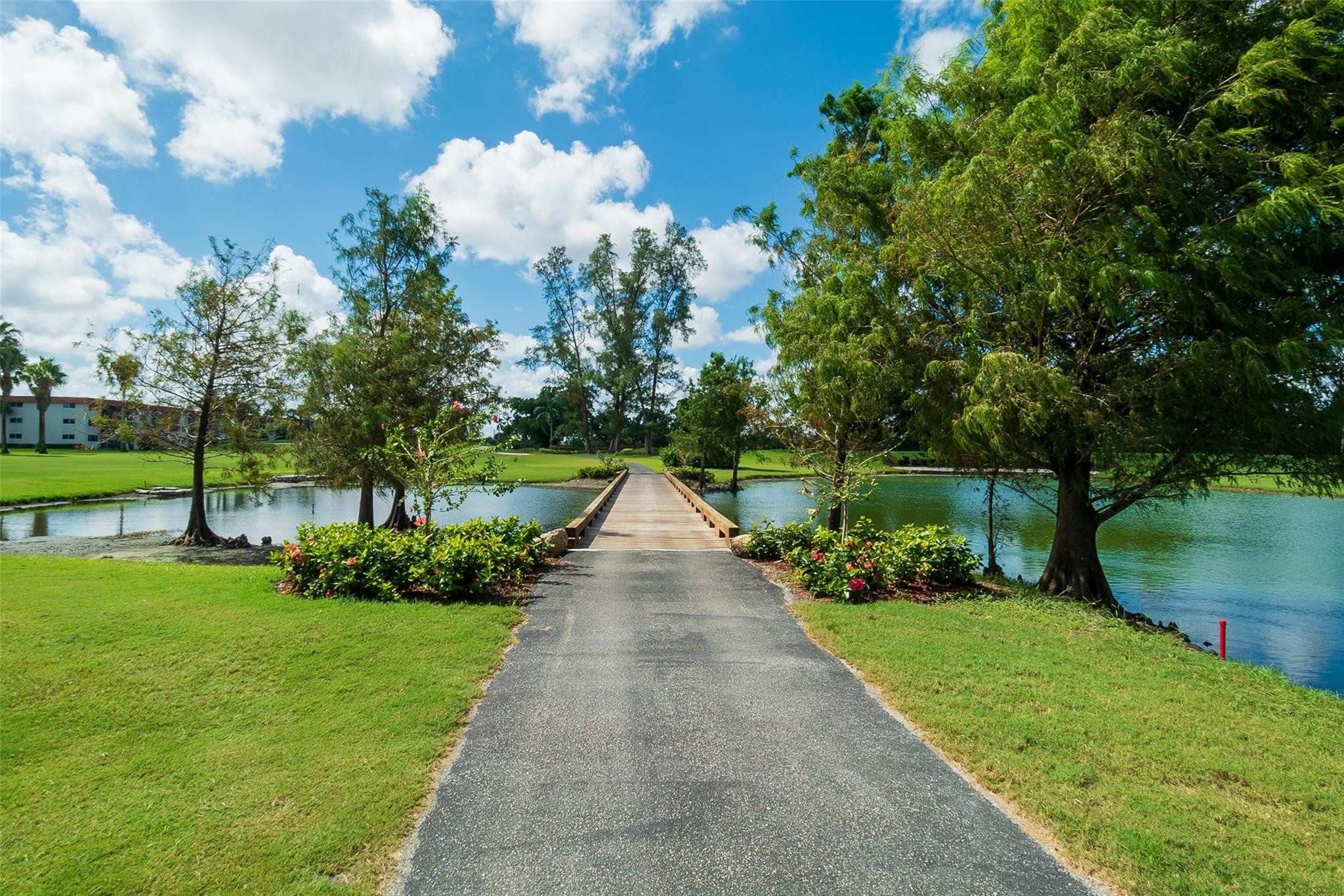 820 S Hollybrook #209, Pembroke Pines FL 33025