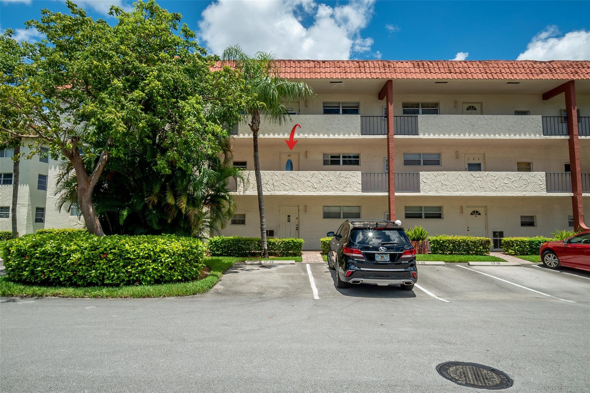 820 S Hollybrook #209, Pembroke Pines FL 33025