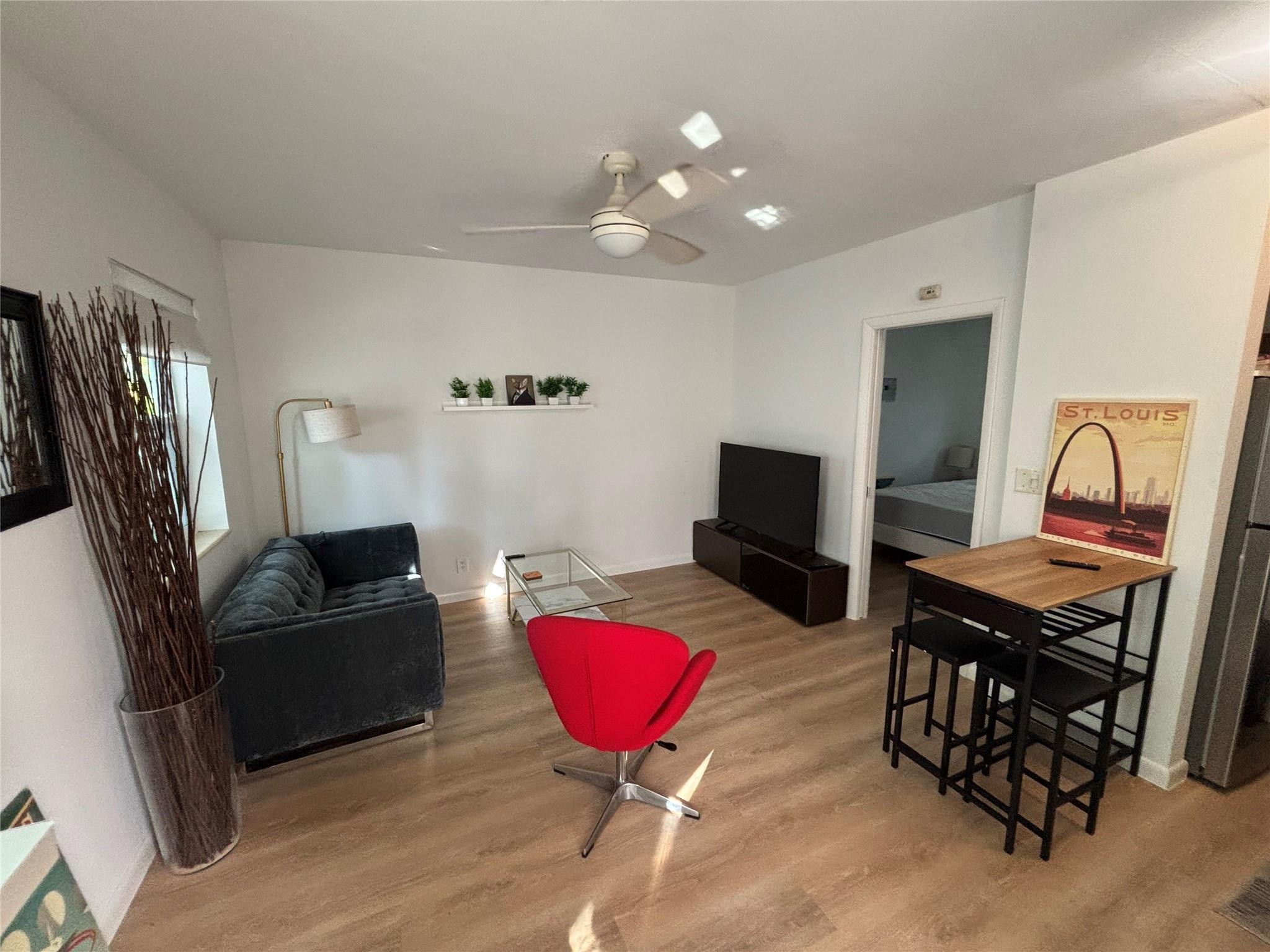 1315 SE 2nd #REAR EAST, Fort Lauderdale FL 33301
