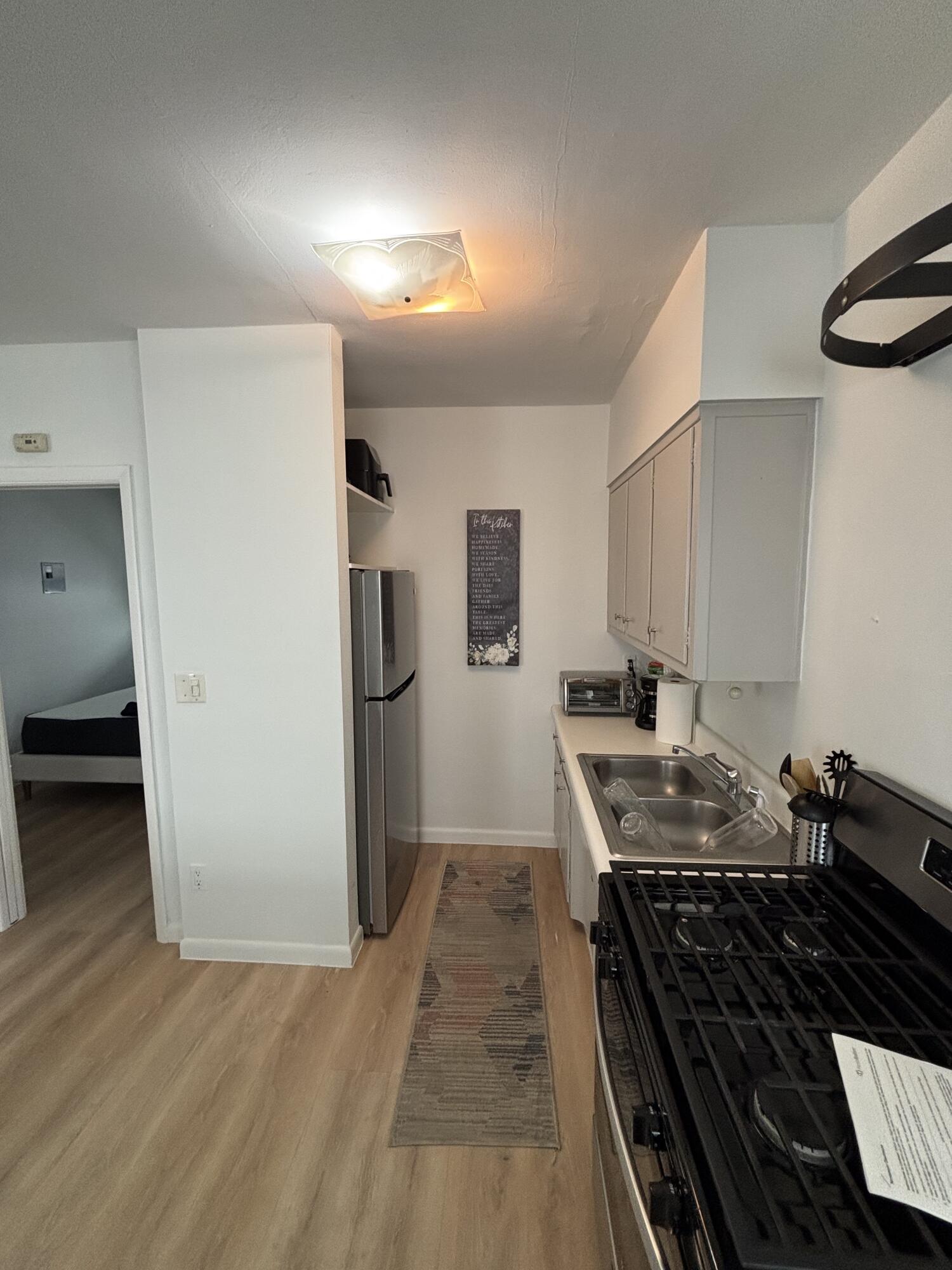 1315 SE 2nd #REAR EAST, Fort Lauderdale FL 33301