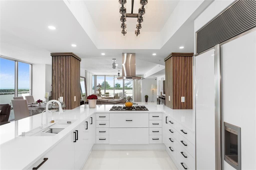 3535 S Ocean #402, Hollywood FL 33019