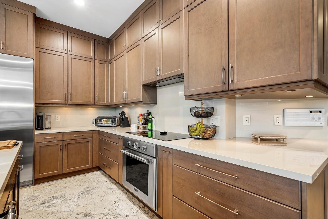 6599 NW 33rd, Boca Raton FL 33496