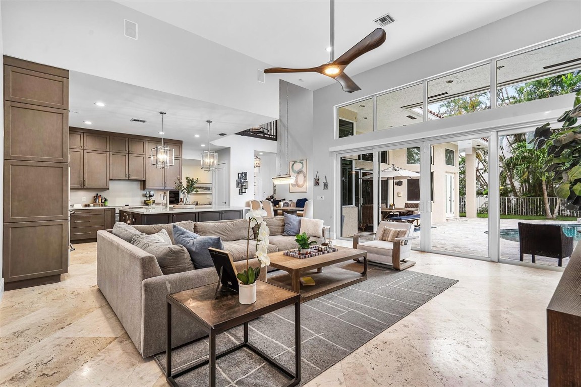 6599 NW 33rd, Boca Raton FL 33496
