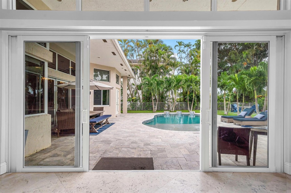 6599 NW 33rd, Boca Raton FL 33496