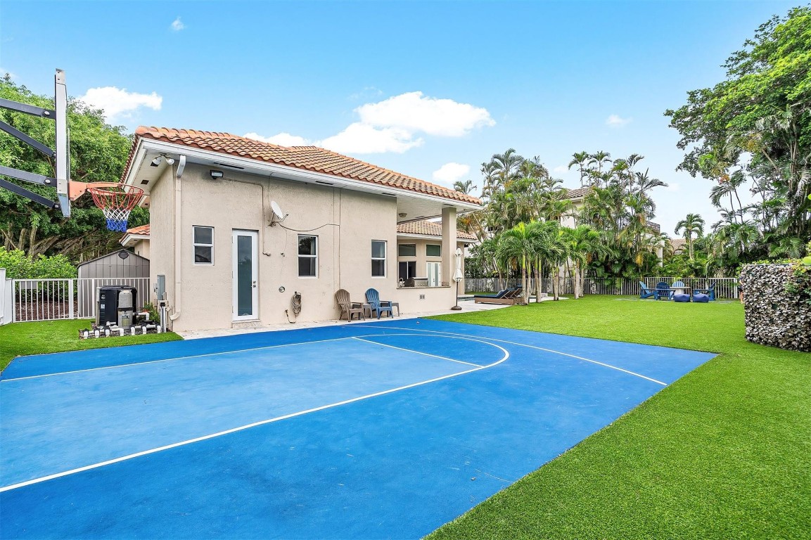 6599 NW 33rd, Boca Raton FL 33496