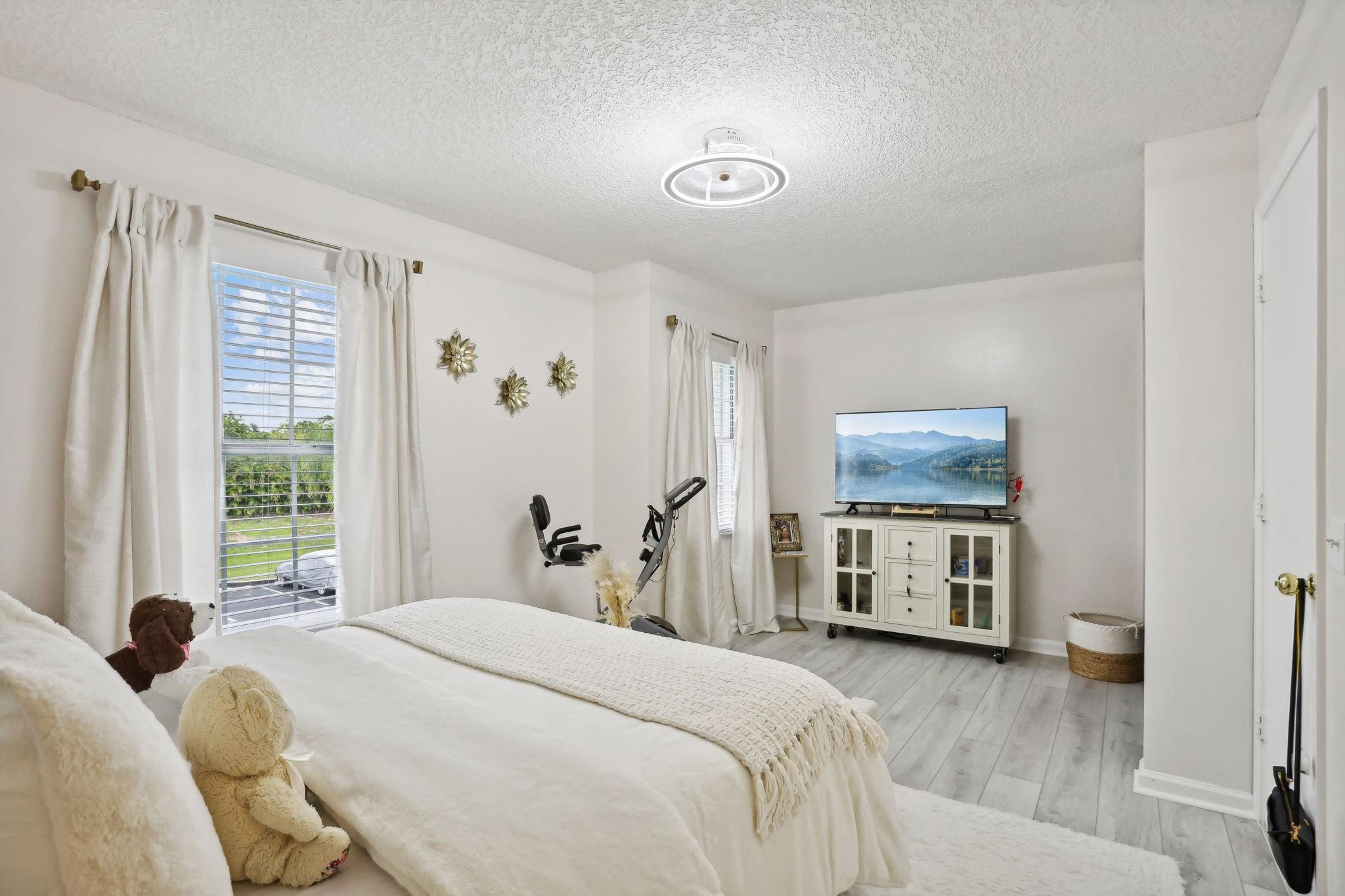368 Waterside, Hypoluxo FL 33462
