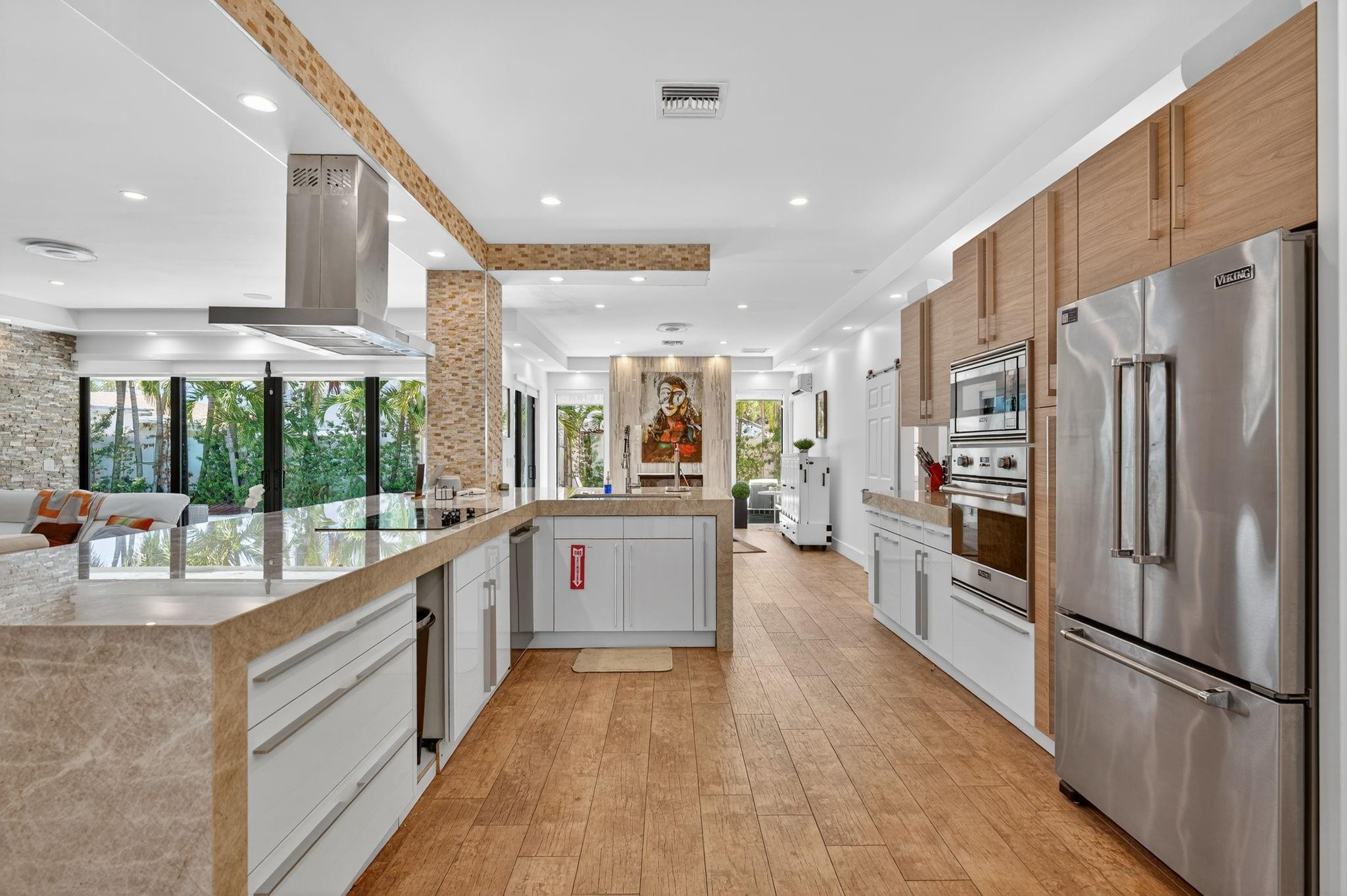 2460 NE 36th, Fort Lauderdale FL 33308
