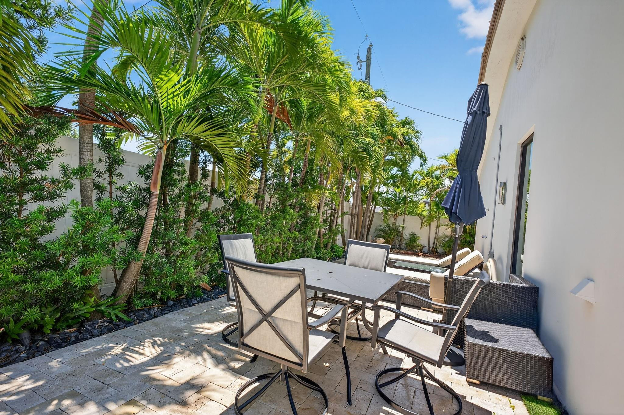 2460 NE 36th, Fort Lauderdale FL 33308