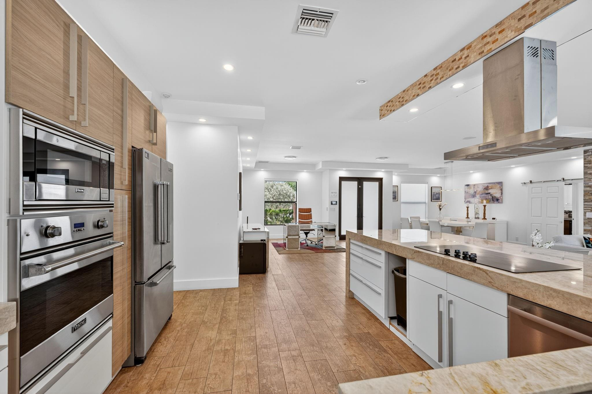 2460 NE 36th, Fort Lauderdale FL 33308