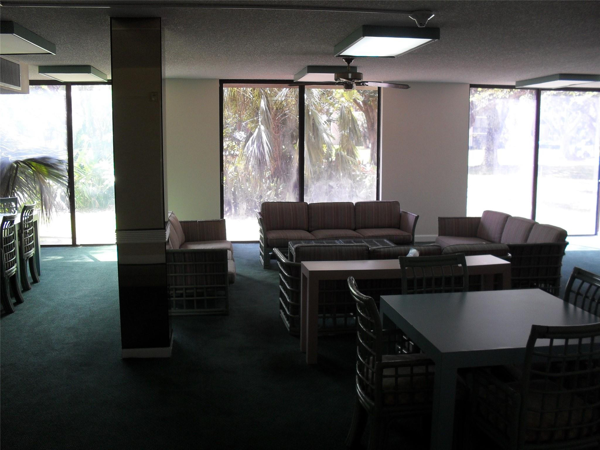 5530 NW 44th #418c, Lauderhill FL 33319