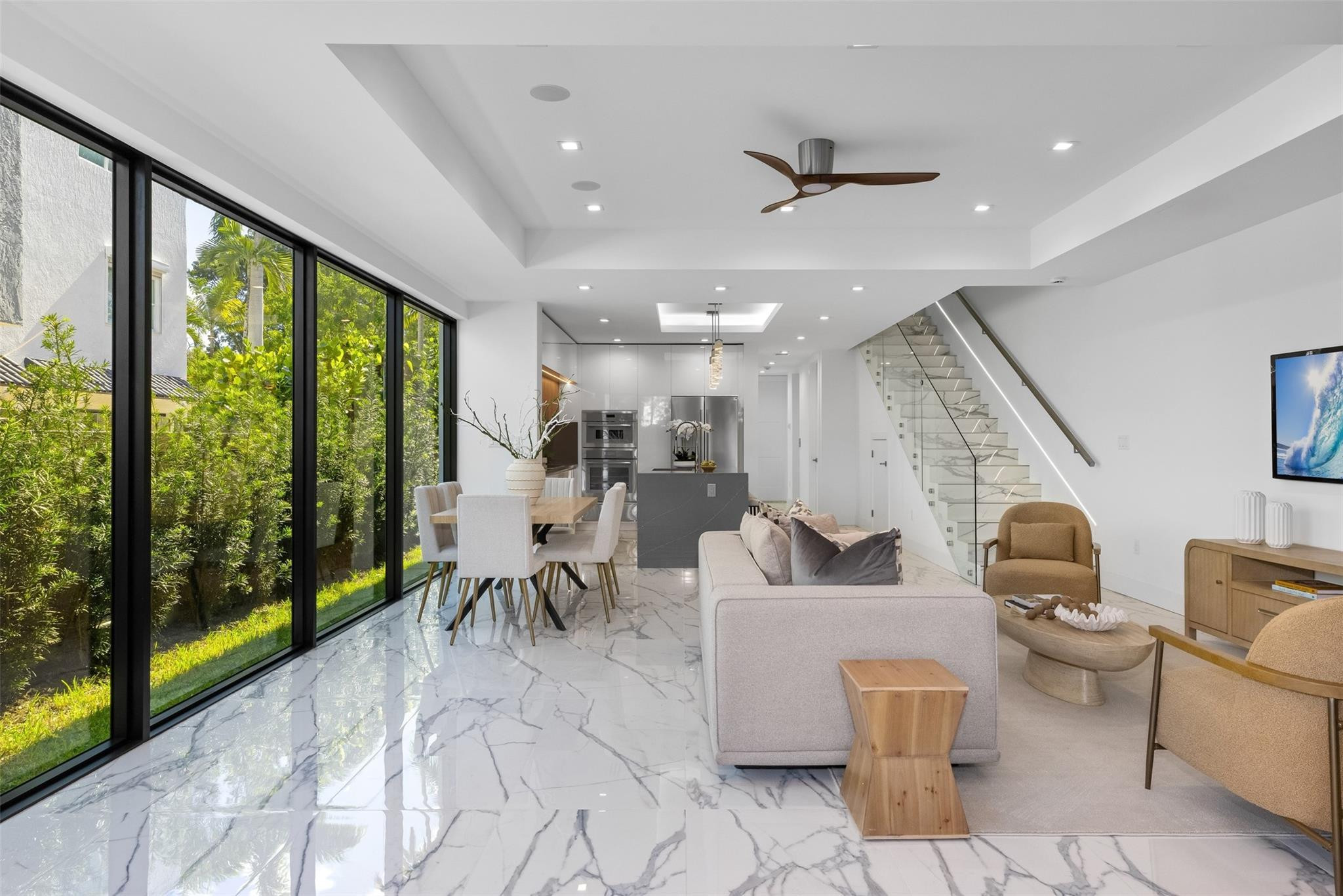 1621 E Broward, Fort Lauderdale FL 33301