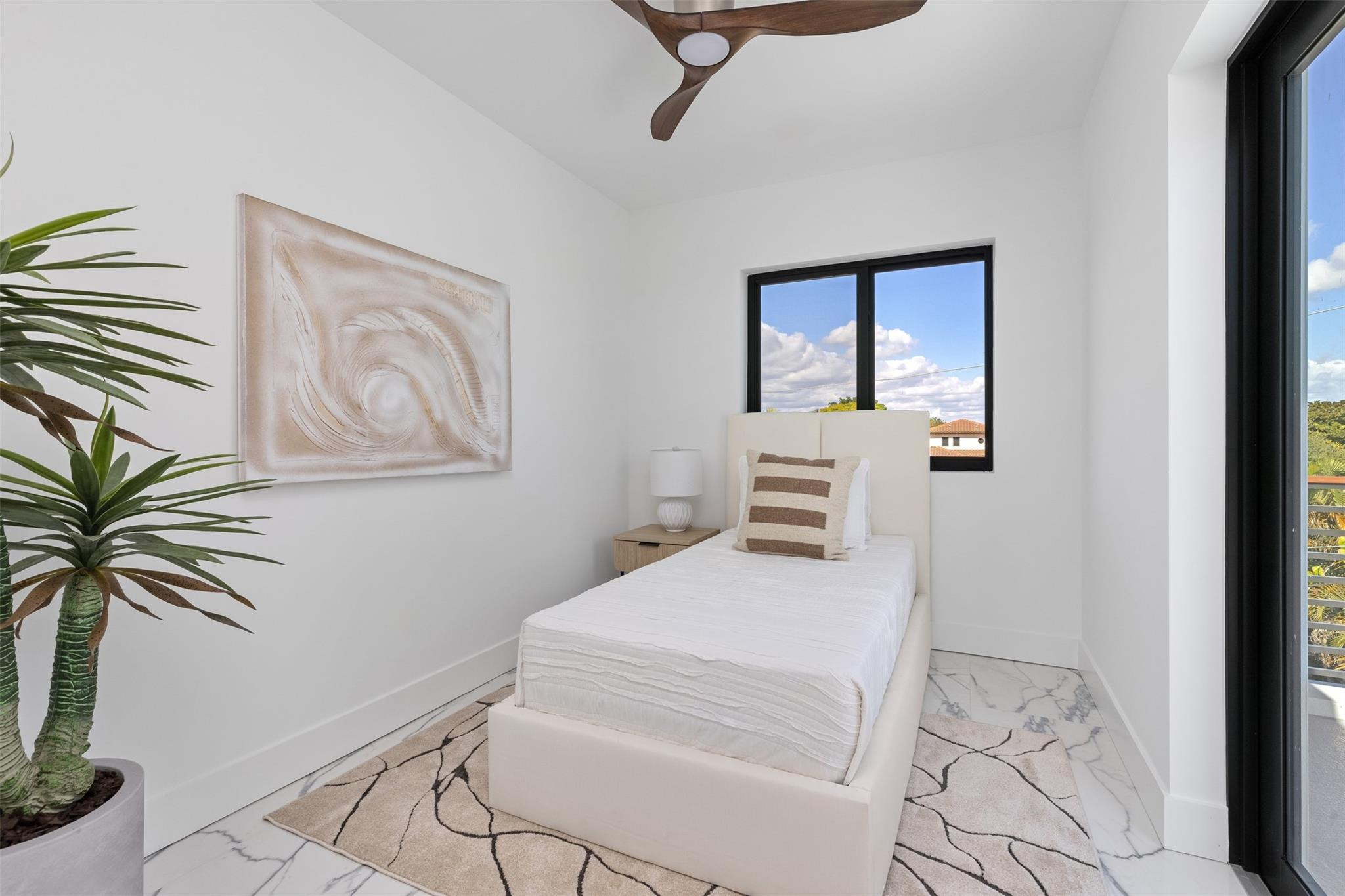 1621 E Broward, Fort Lauderdale FL 33301