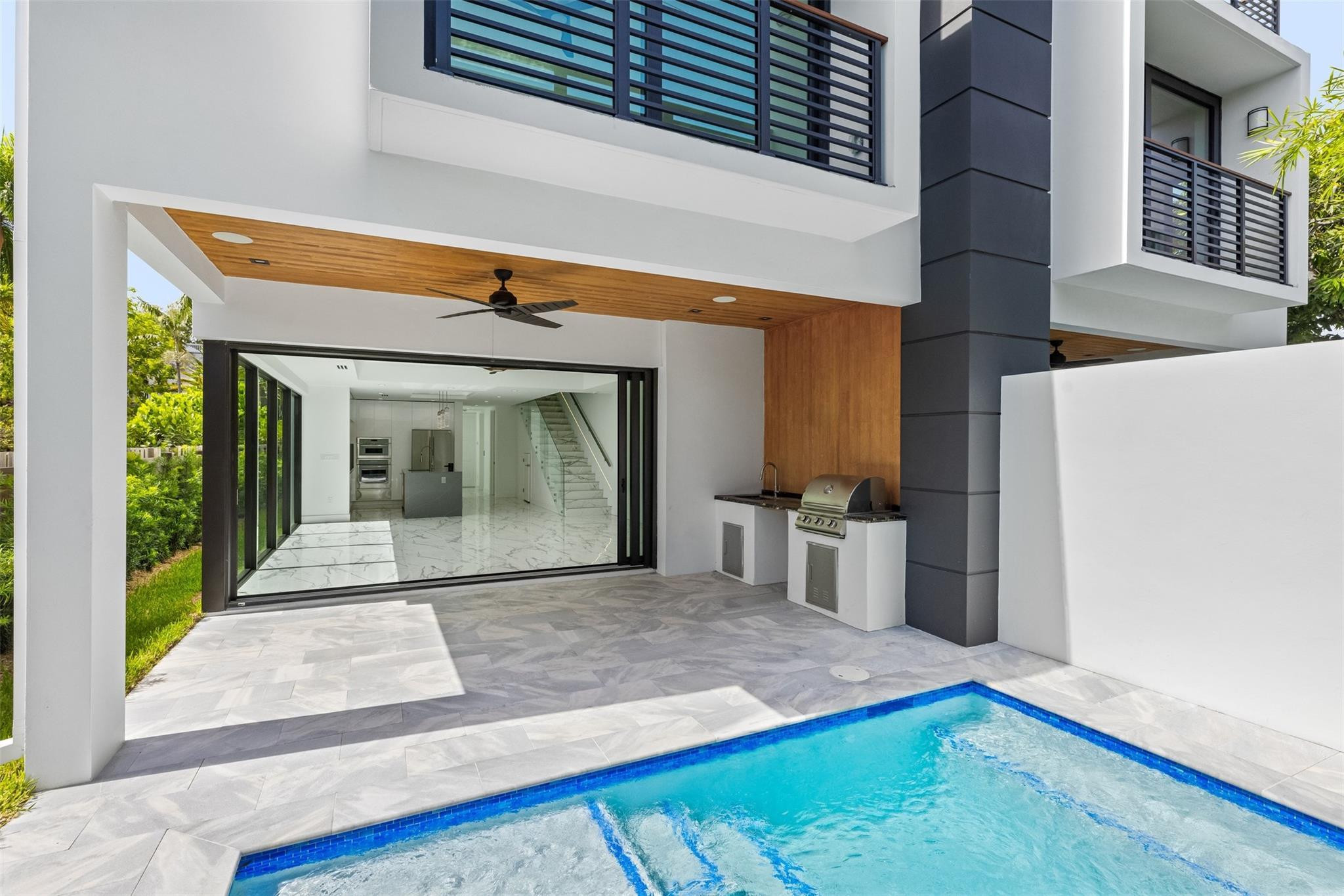 1621 E Broward, Fort Lauderdale FL 33301