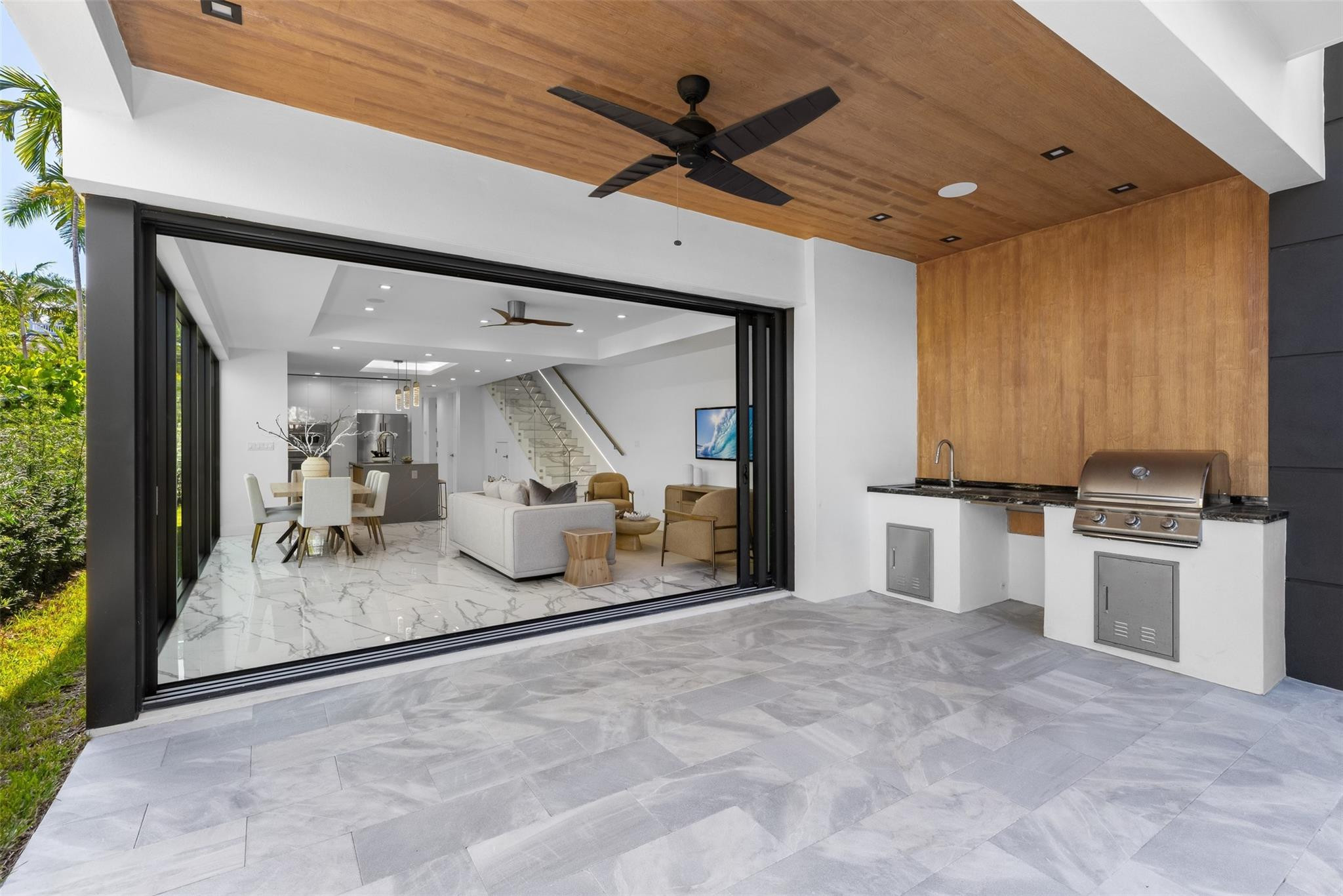 1621 E Broward, Fort Lauderdale FL 33301