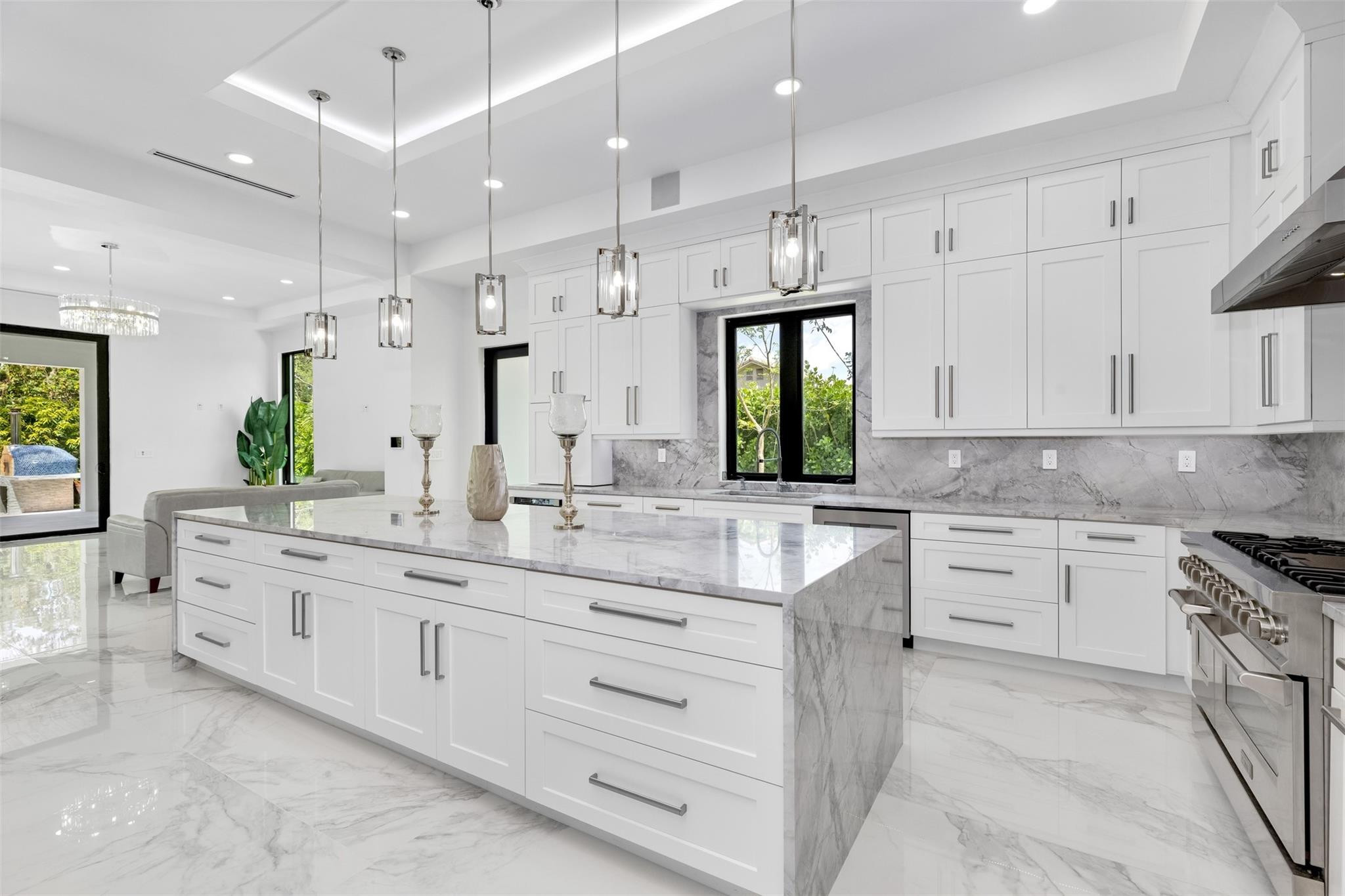 5951 NW 72, Parkland FL 33067