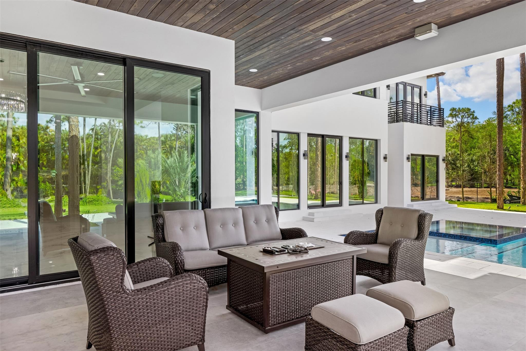5951 NW 72, Parkland FL 33067