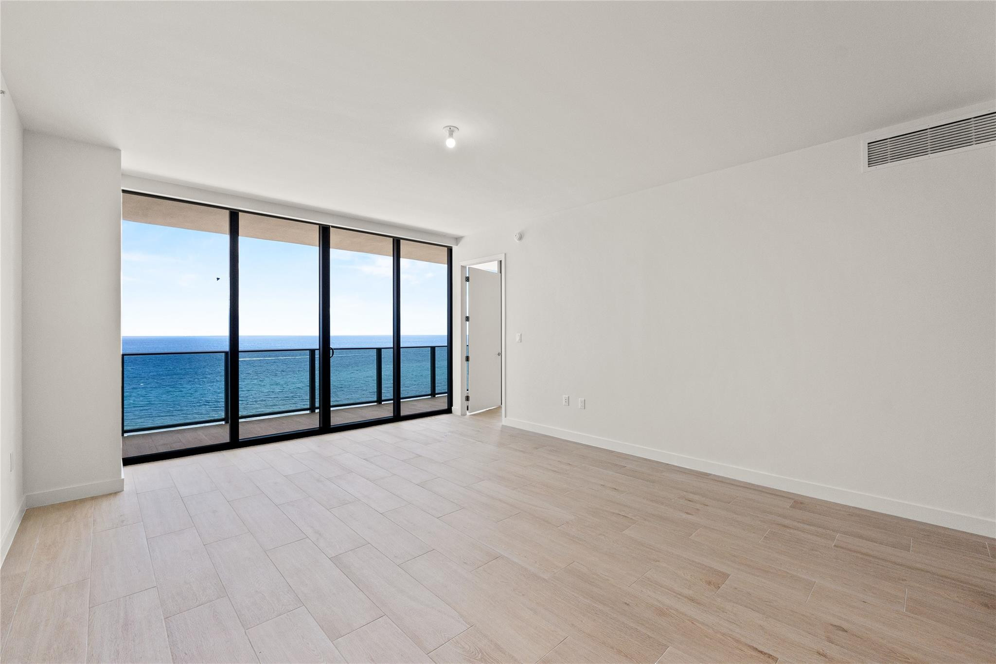 900 N Ocean #1604, Pompano Beach FL 33062