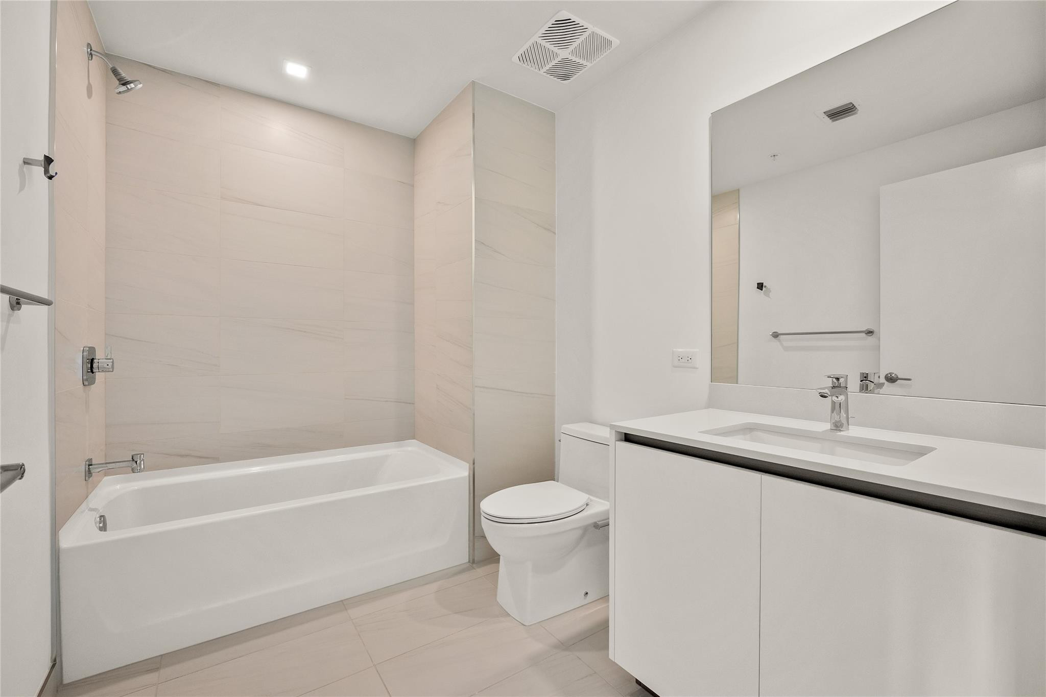 900 N Ocean #1604, Pompano Beach FL 33062