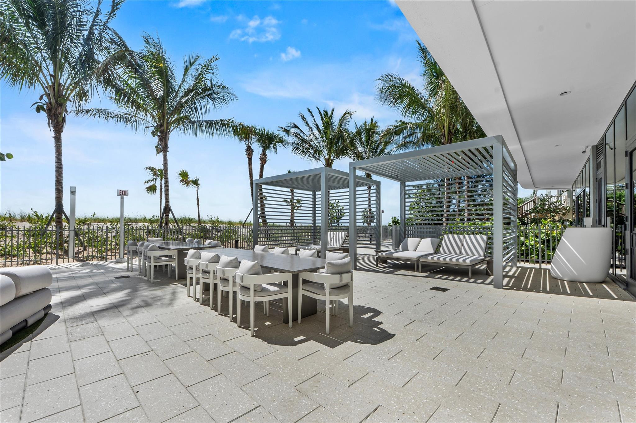 900 N Ocean #1604, Pompano Beach FL 33062