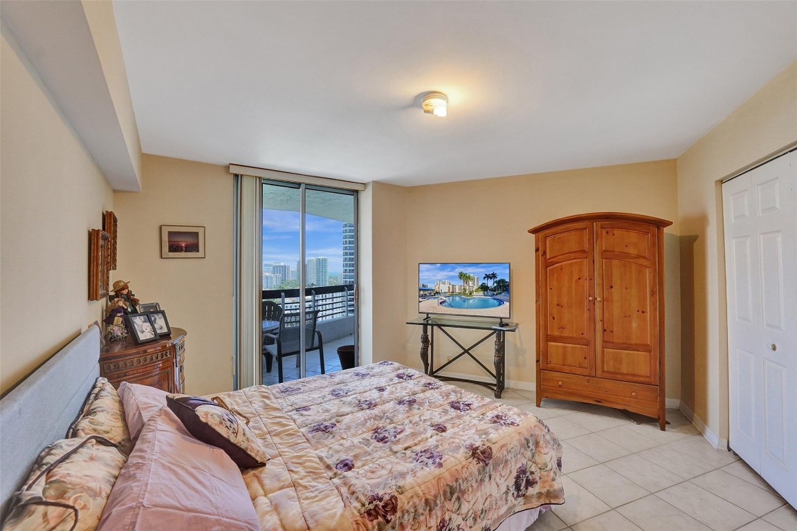 3530 Mystic Pointe #2308, Aventura FL 33180
