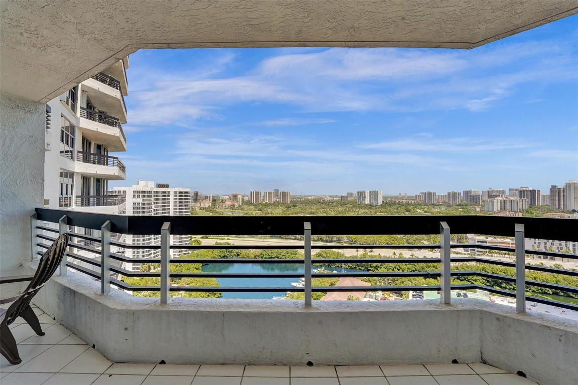3530 Mystic Pointe #2308, Aventura FL 33180