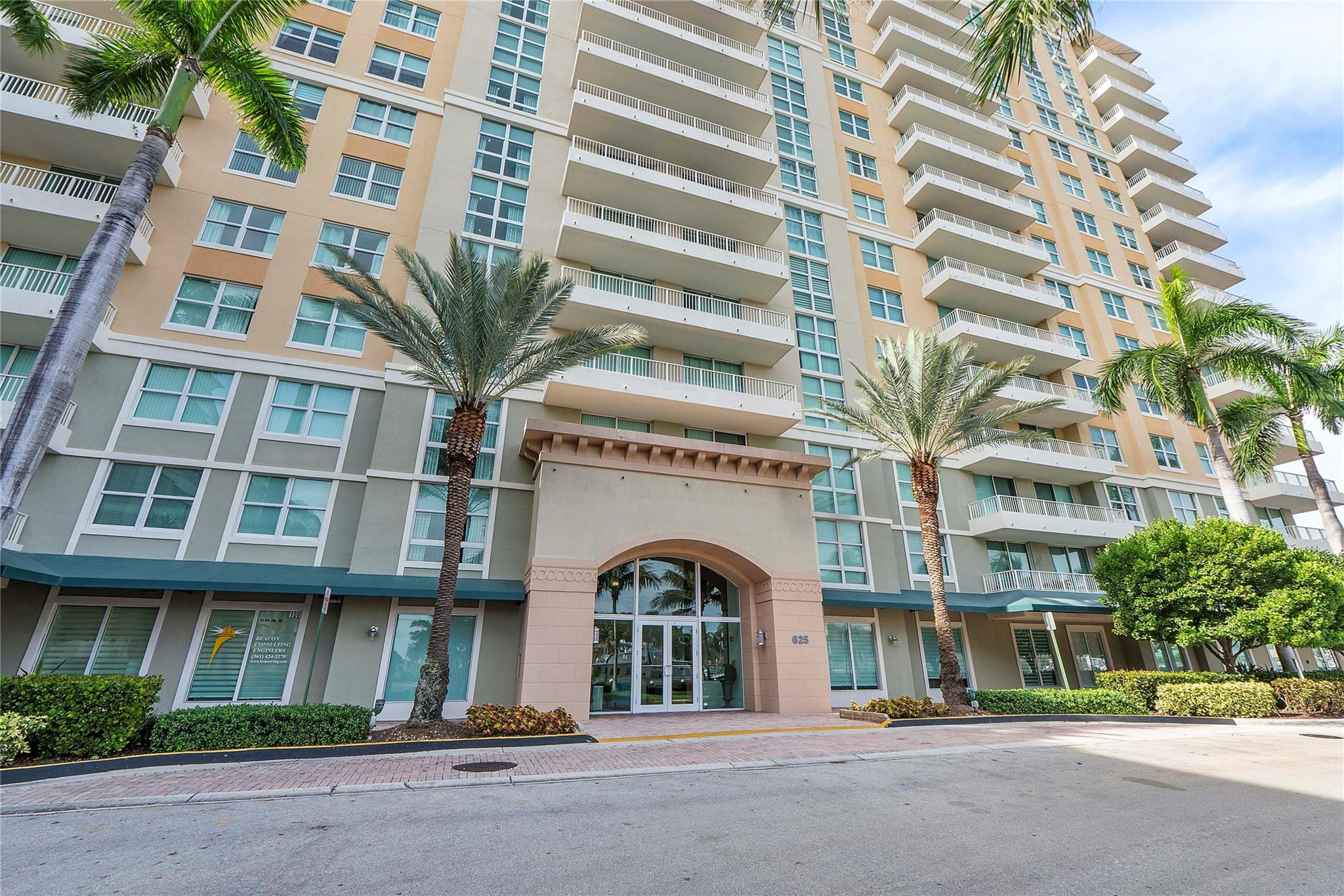 625 Casa Loma #1608, Boynton Beach FL 33435