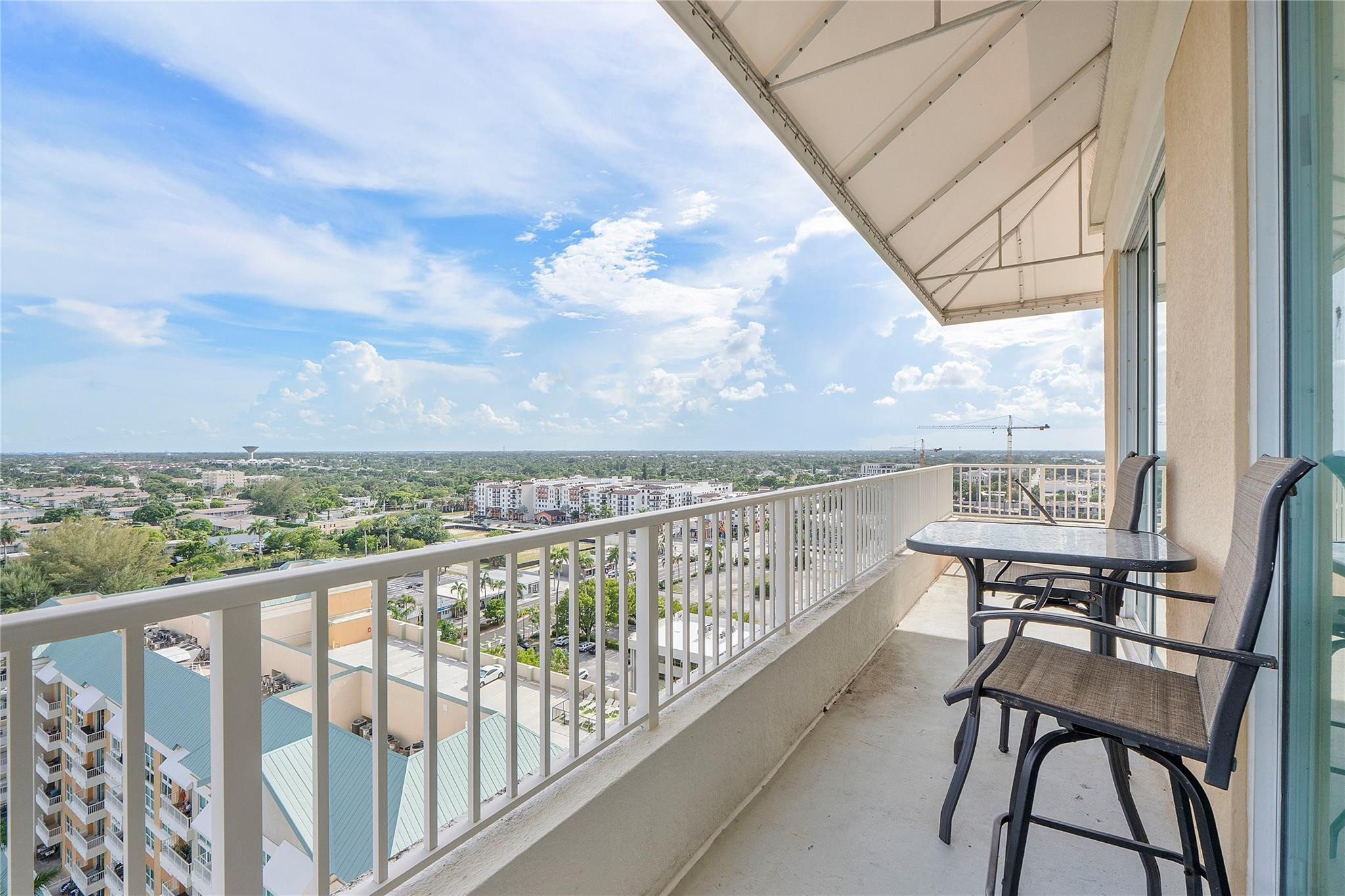 625 Casa Loma #1608, Boynton Beach FL 33435