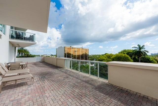 111 SE 8th #705, Fort Lauderdale FL 33301