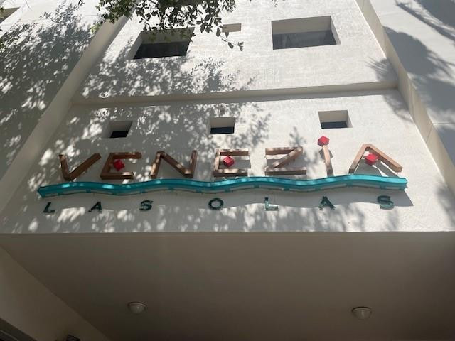 111 SE 8th #705, Fort Lauderdale FL 33301