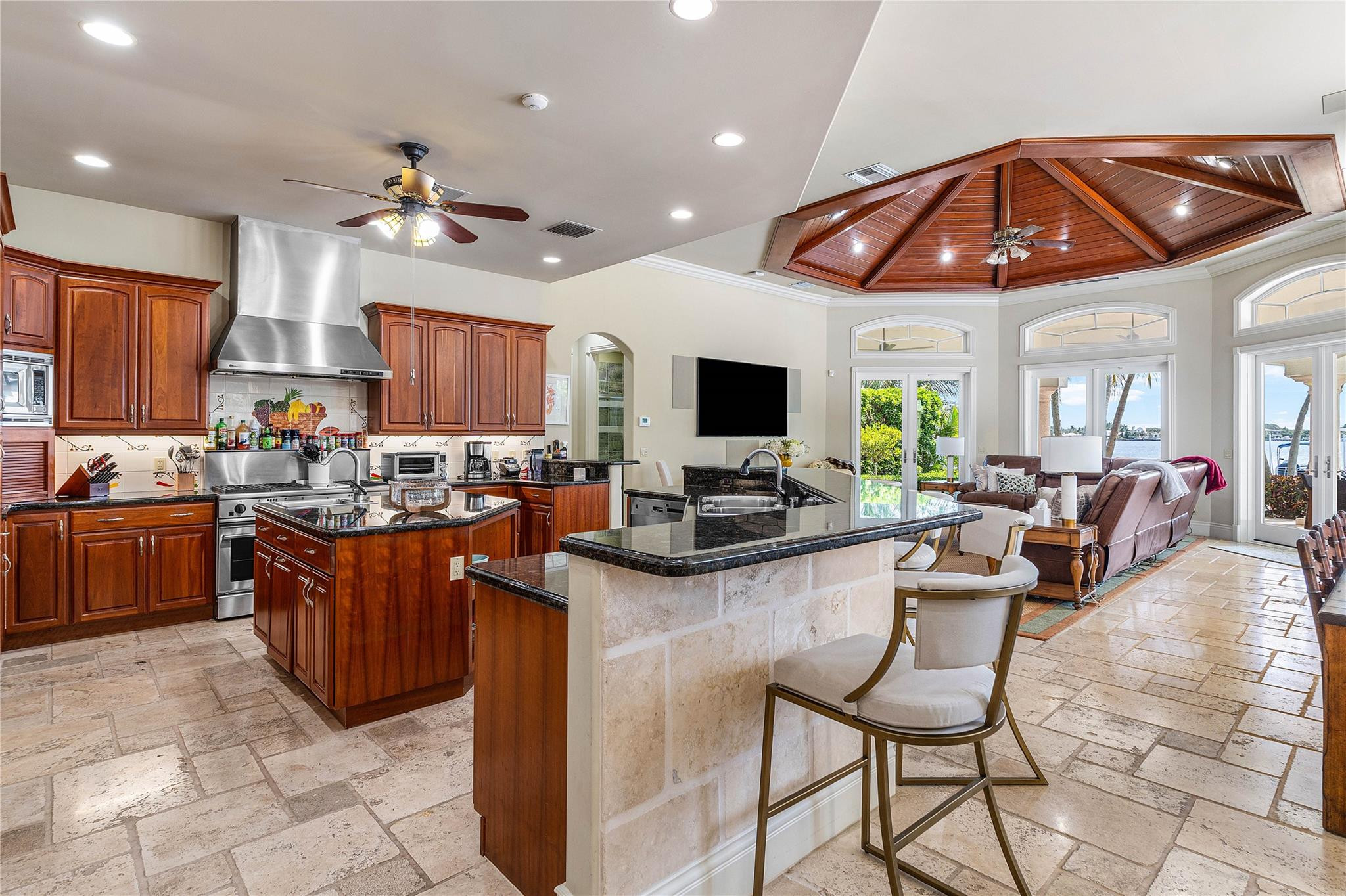 19022 Loxahatchee River, Jupiter FL 33458